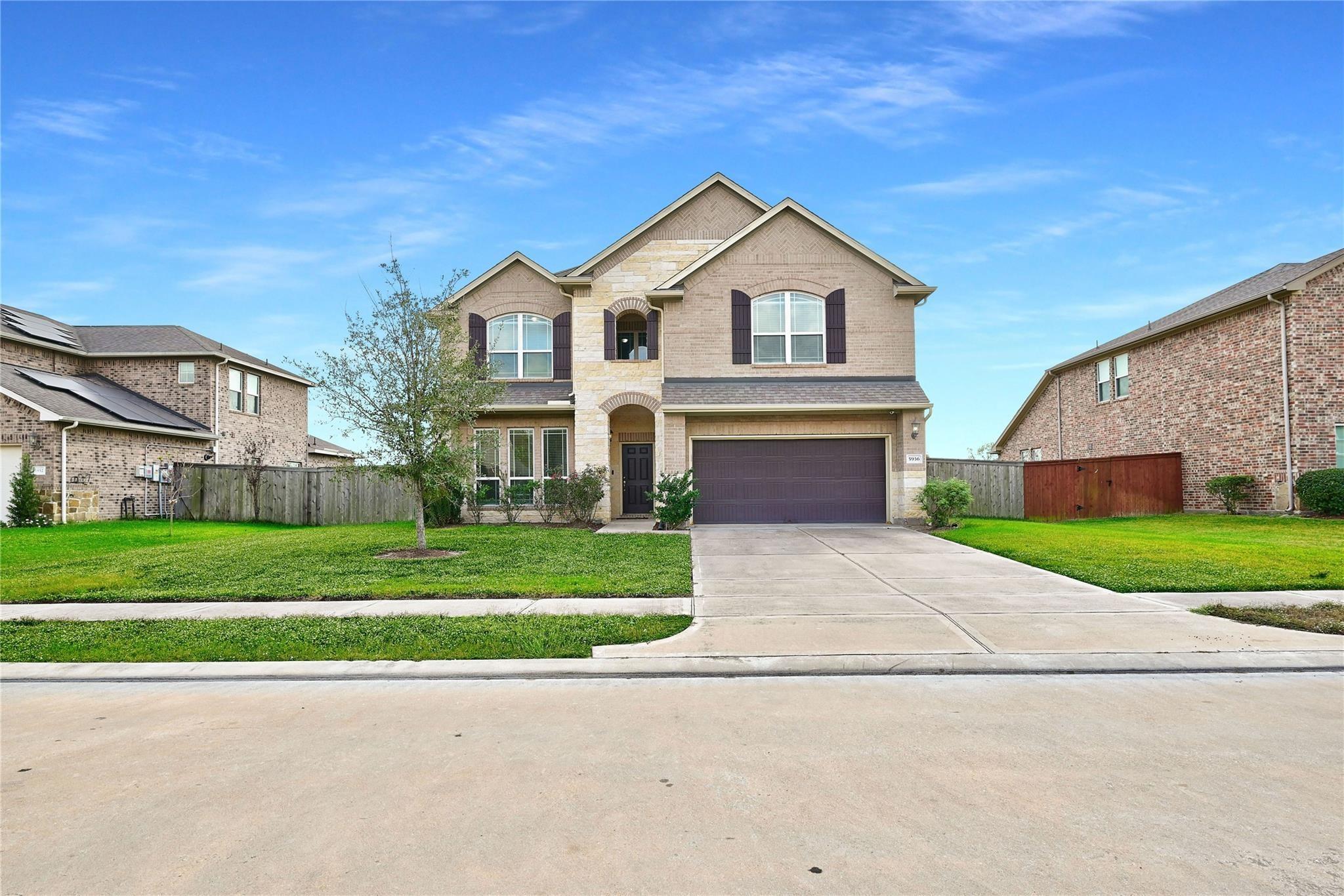 5936 Pearland Pl, Pearland, TX 77581