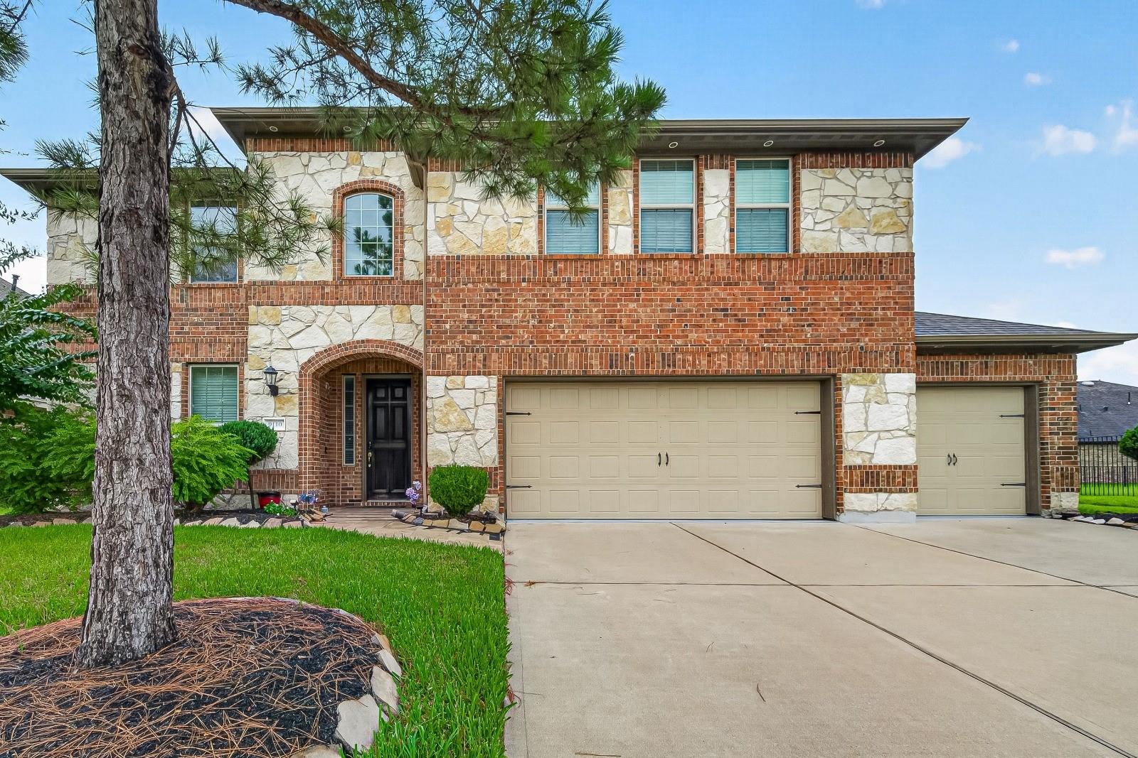 9110 Hollowcreek Point Ln, Cypress, TX 77433