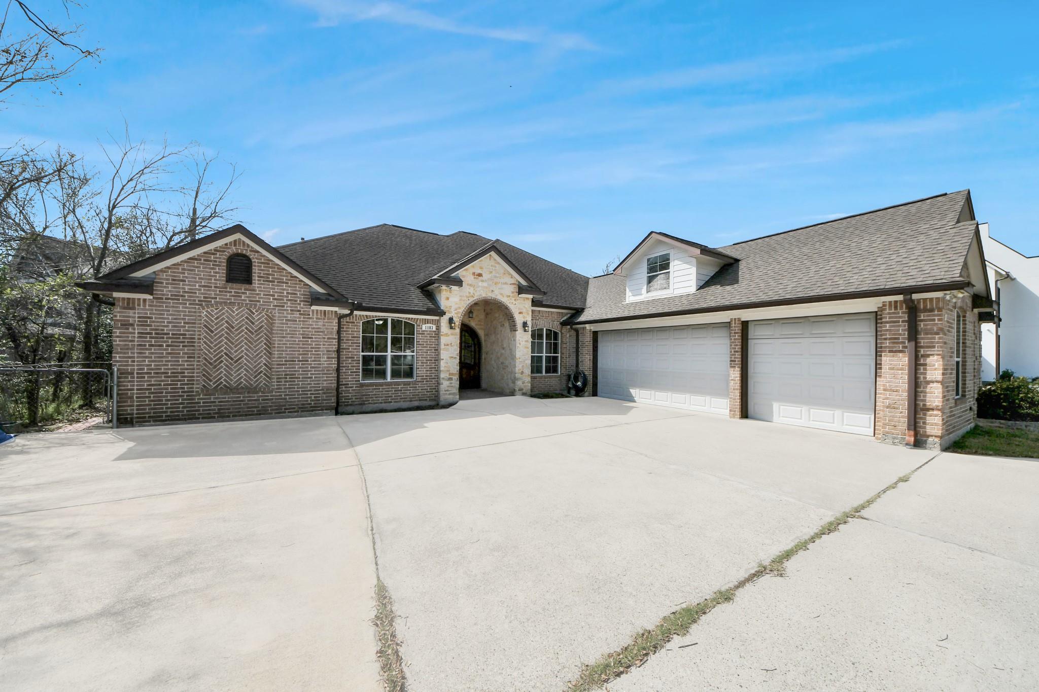 1103 Wakefield Dr, Houston, TX 77018 photo