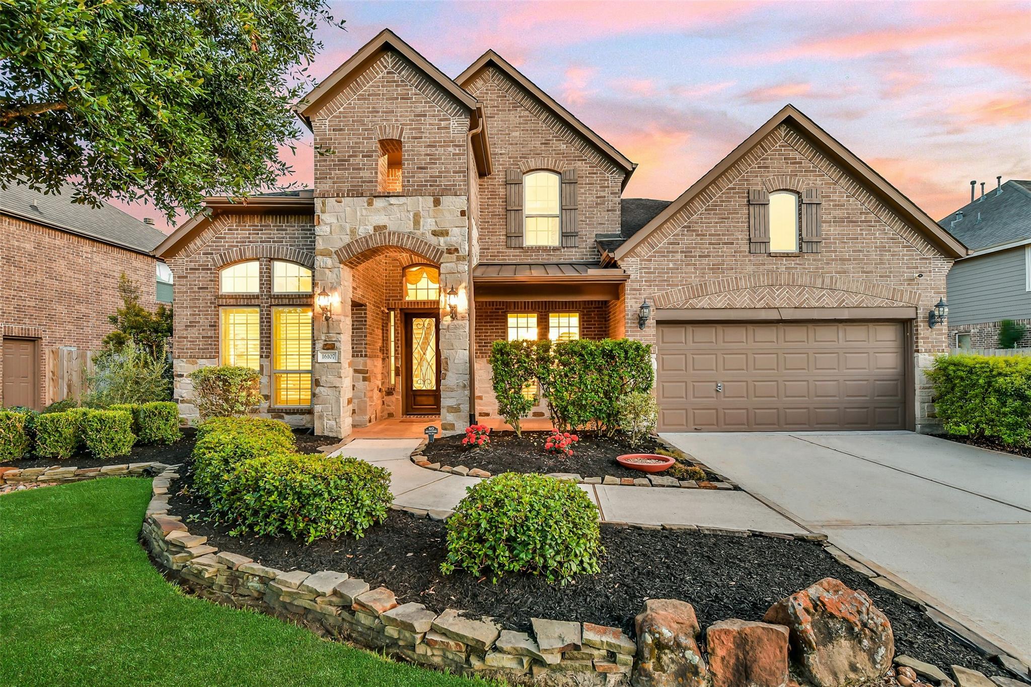 16107 Cottage Timbers Ct, Houston, TX 77044