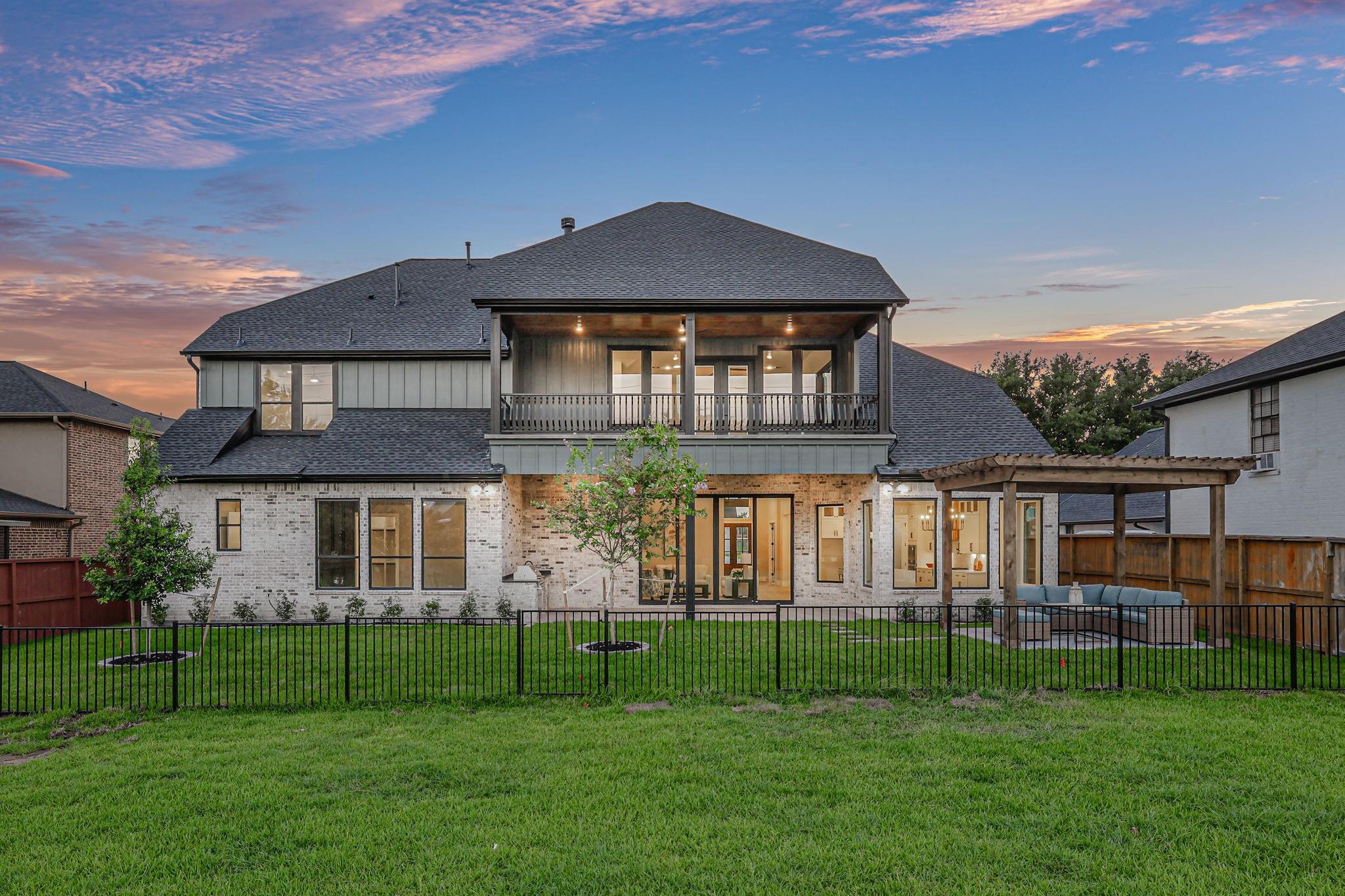 18 Waterford Way, Montgomery, TX 77256 photo