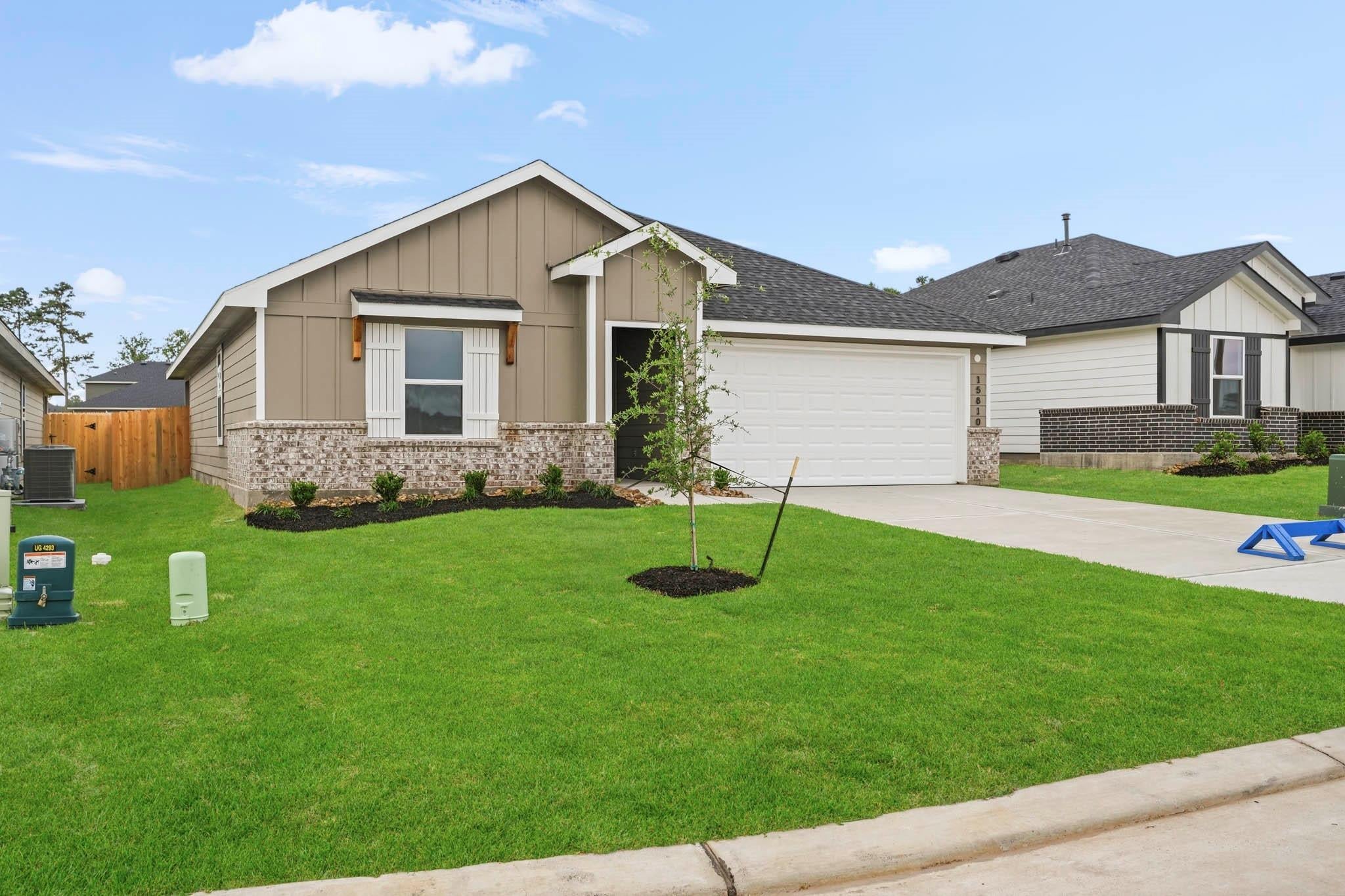 15810 Narrow Leaf Ln, Montgomery, TX 77316 photo