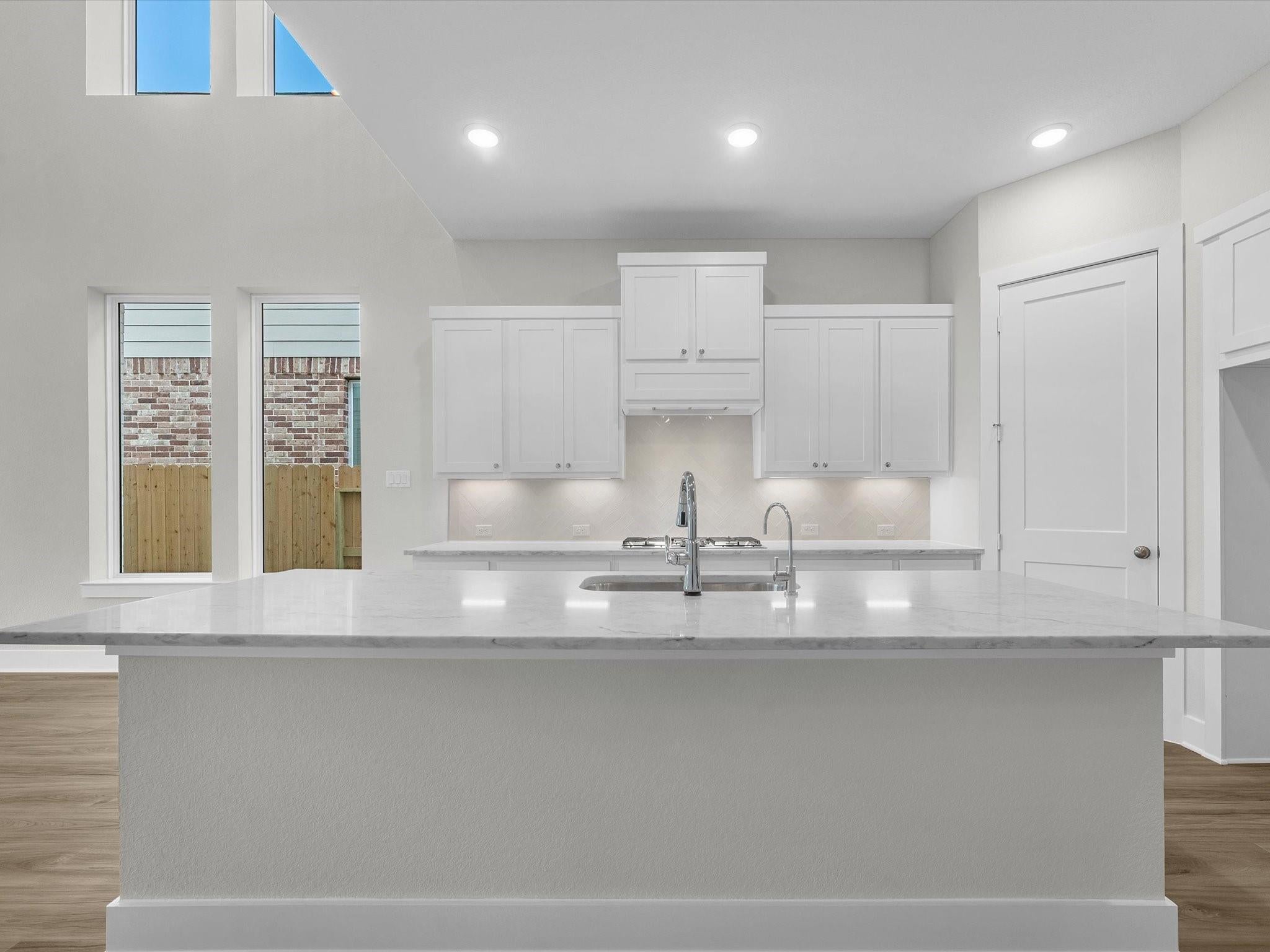17823 Quartz Spring Ln, Tomball, TX 77377 photo