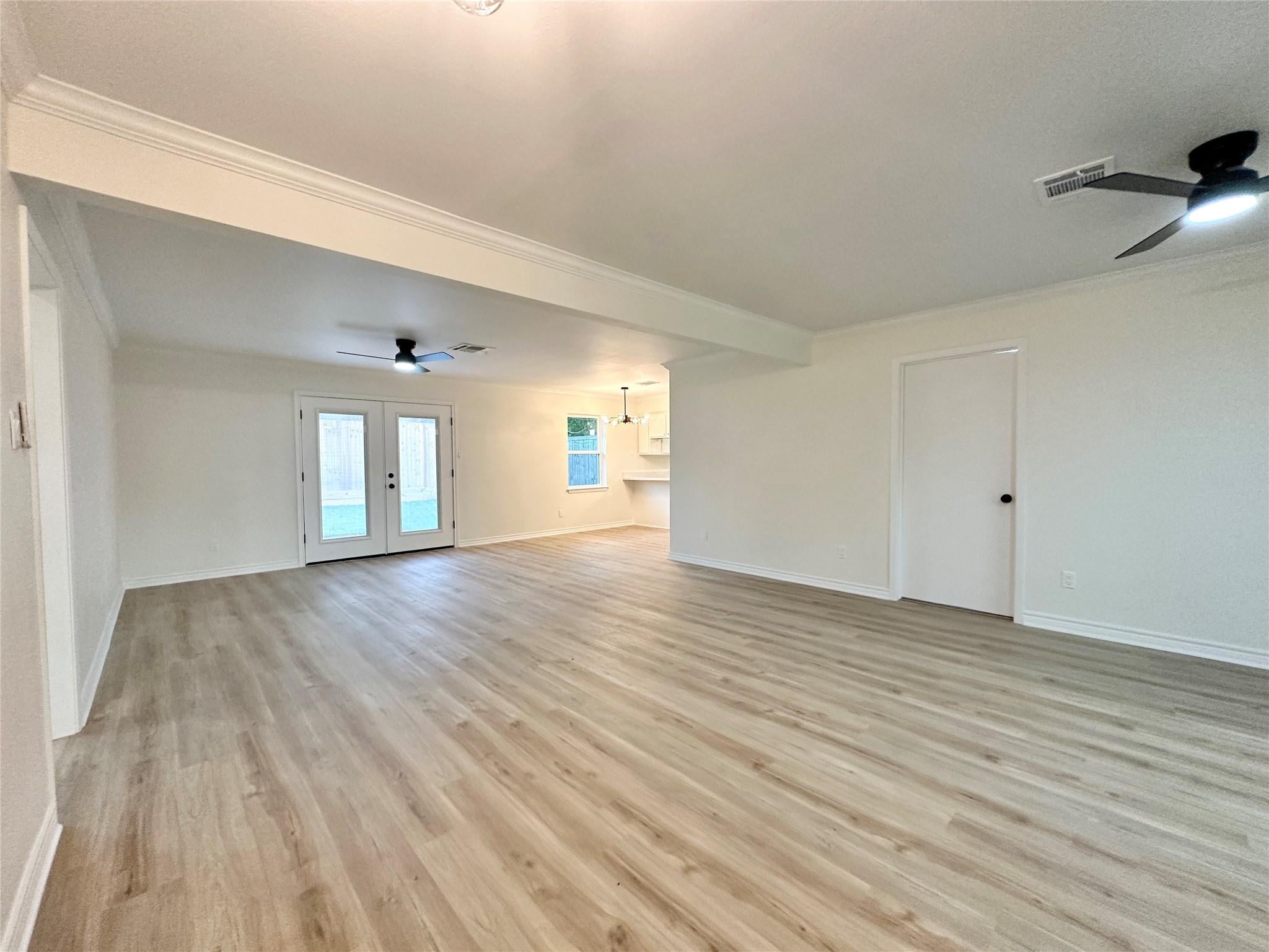 9539 Beverlyhill St, Houston, TX 77063 photo
