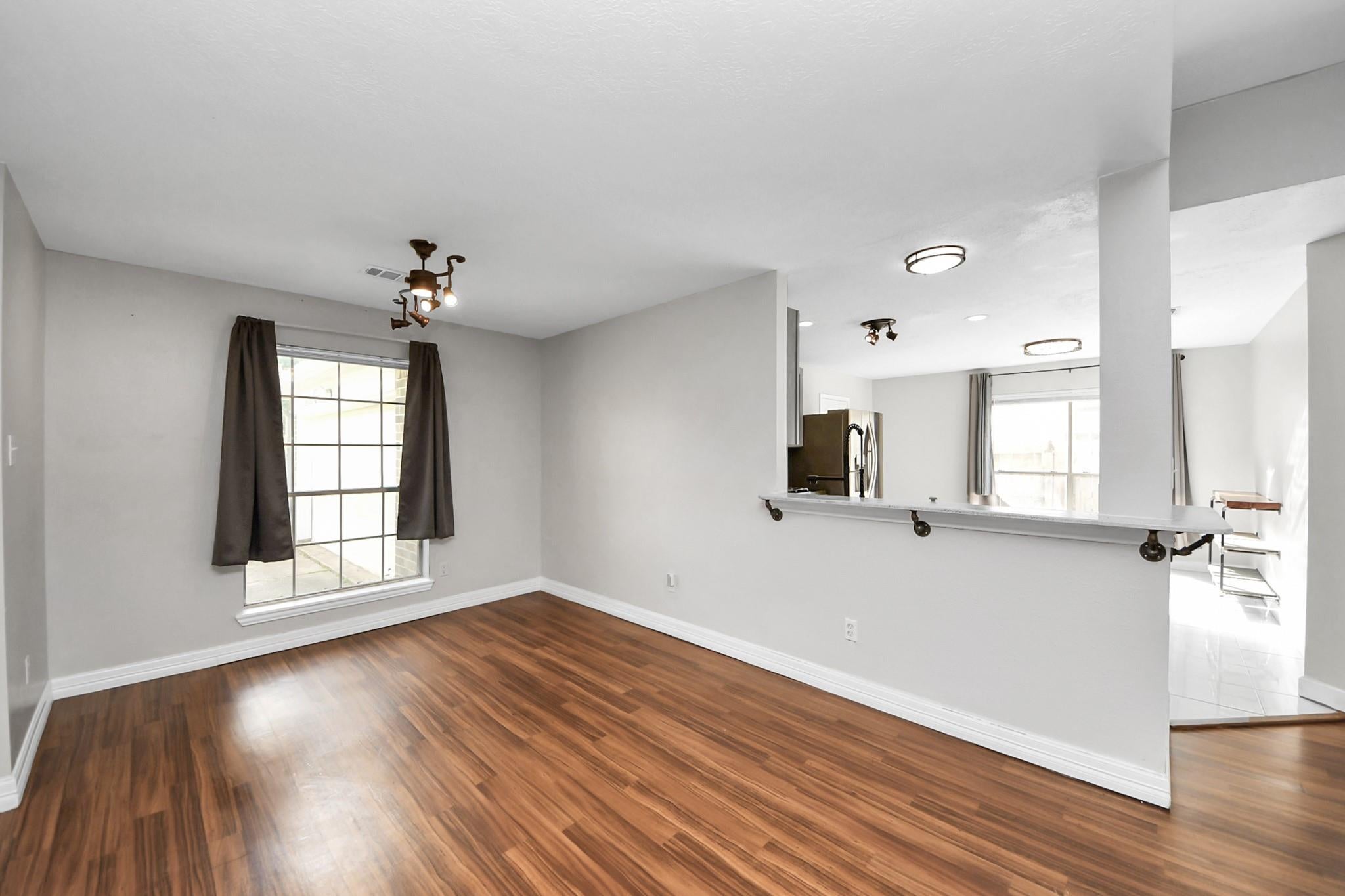 28707 Stapleford St, Spring, TX 77386 photo
