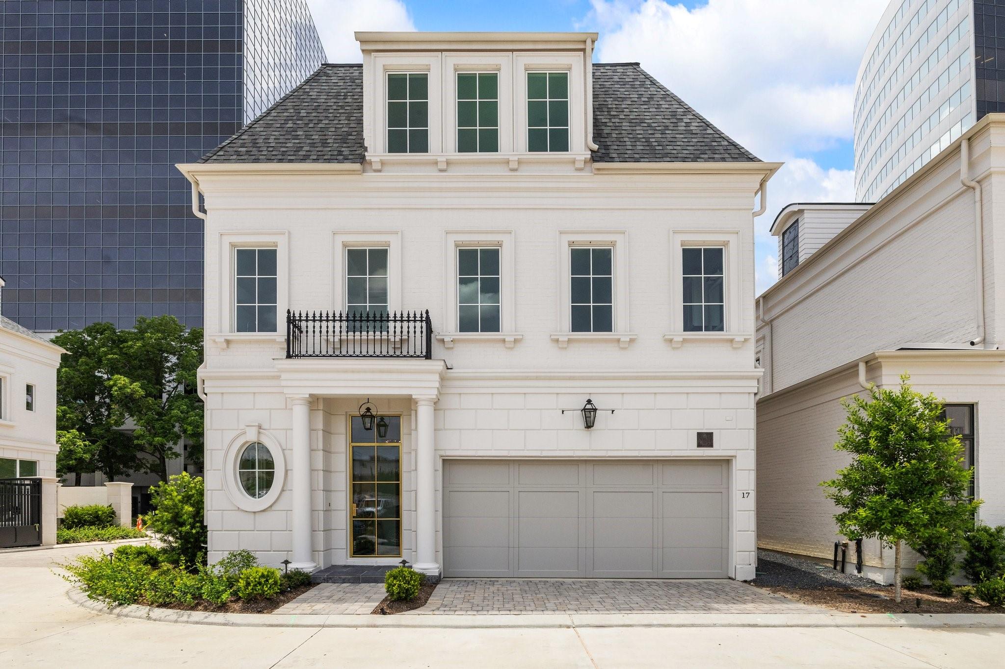 27 Wentworth Place Ln, Houston, TX 77027 photo