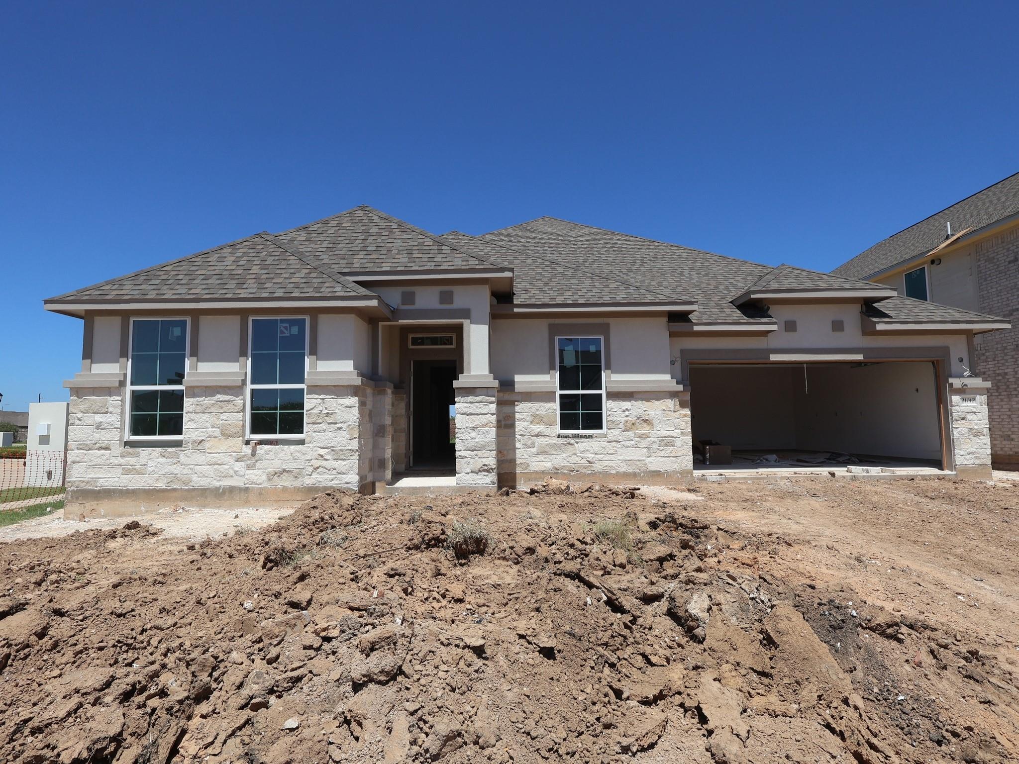 21142 Bella Coral Dr, Cypress, TX 77433