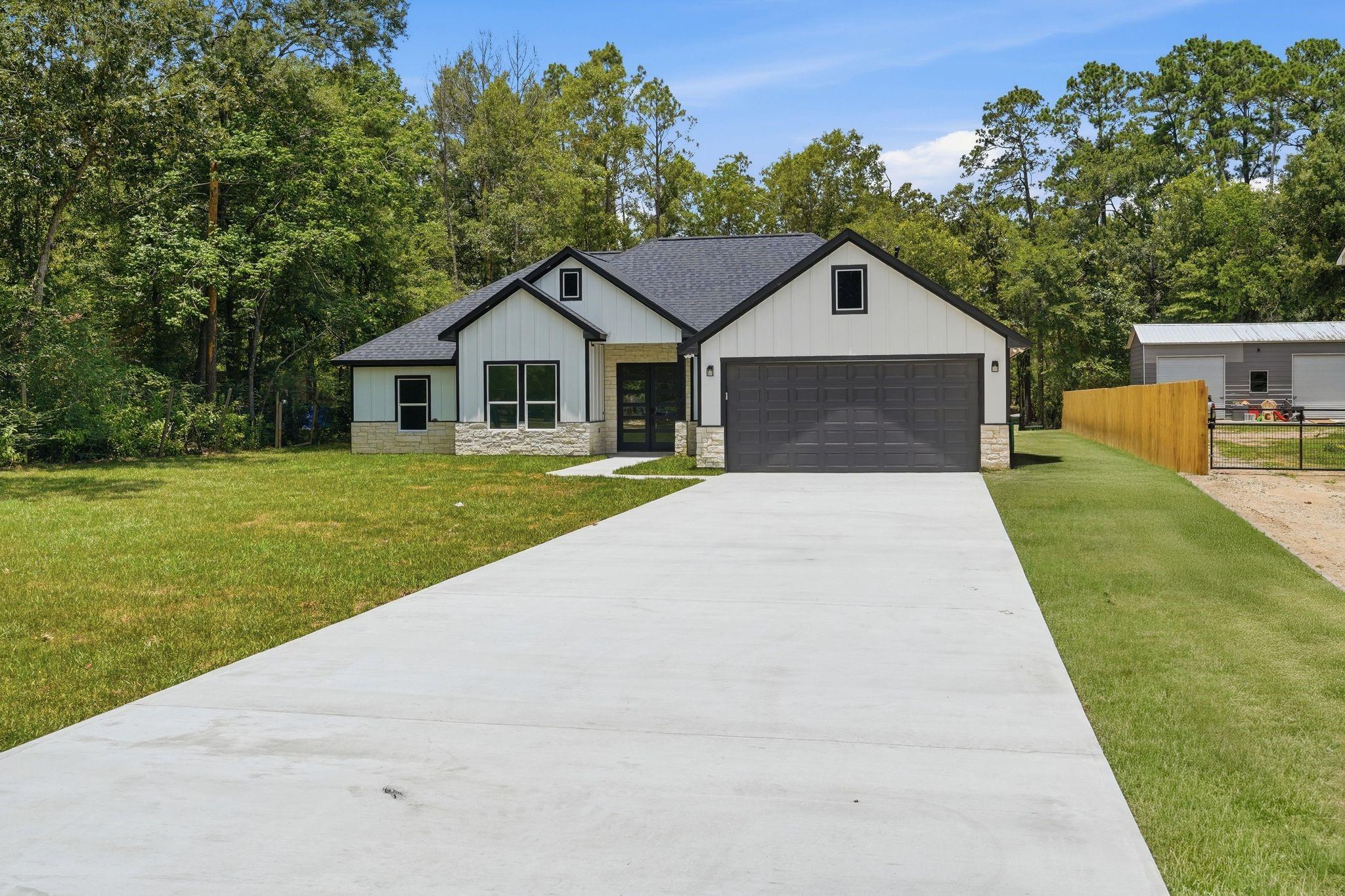 13081 Crystal Trl, Conroe, TX 77306