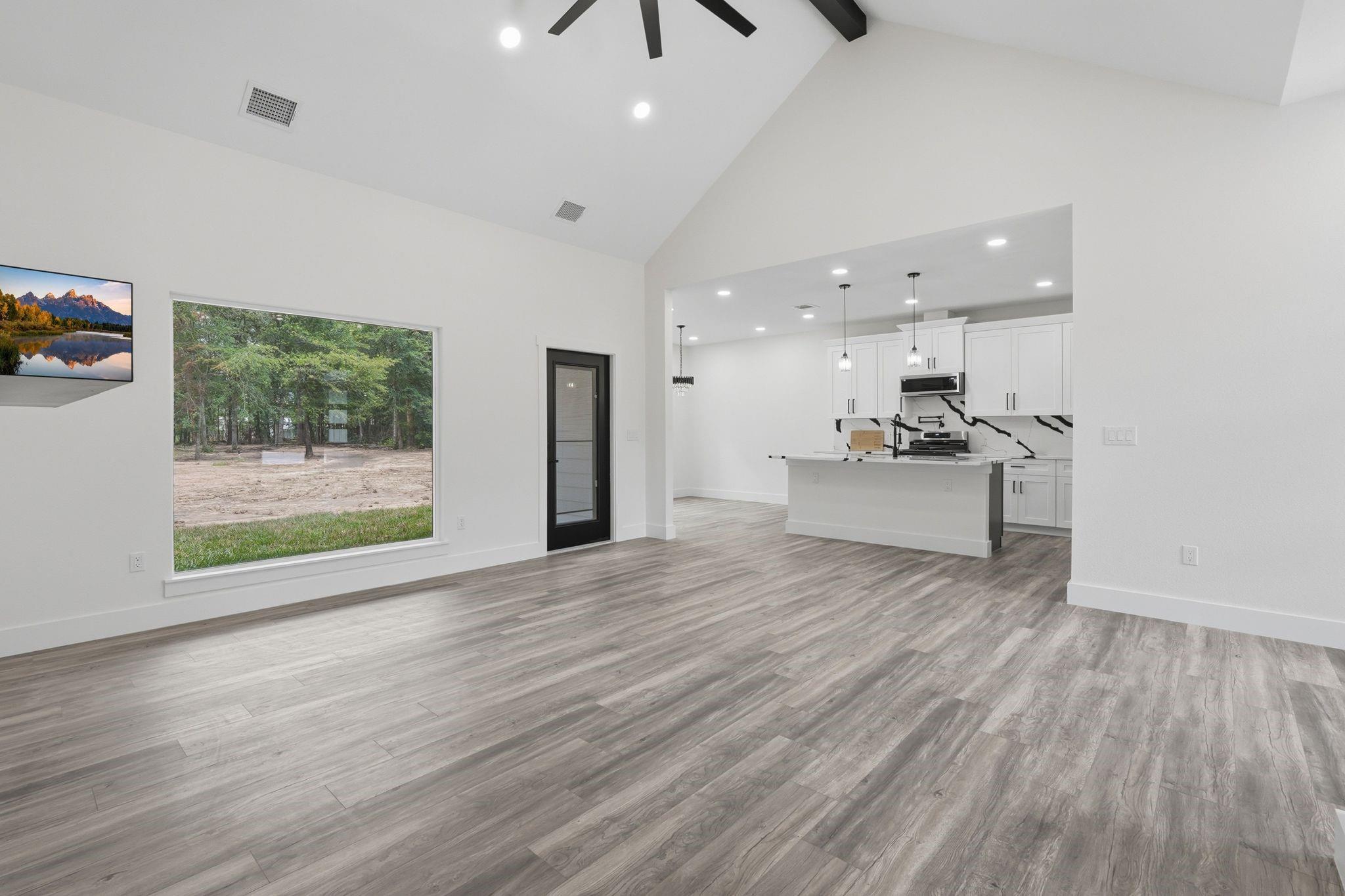 13081 Crystal Trl, Conroe, TX 77306 photo