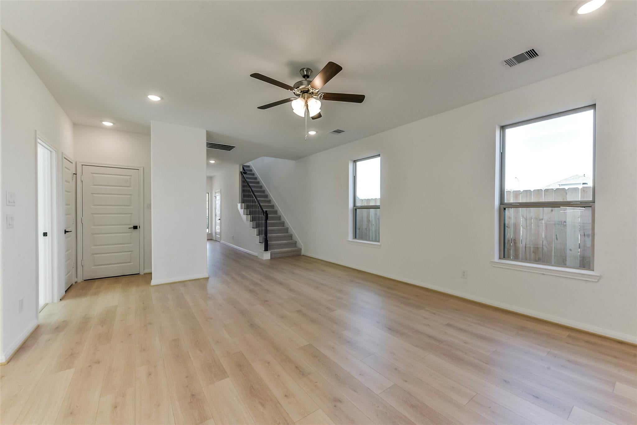 4221 Red Cedar Ring Ln, Pinehurst, TX 77362 photo