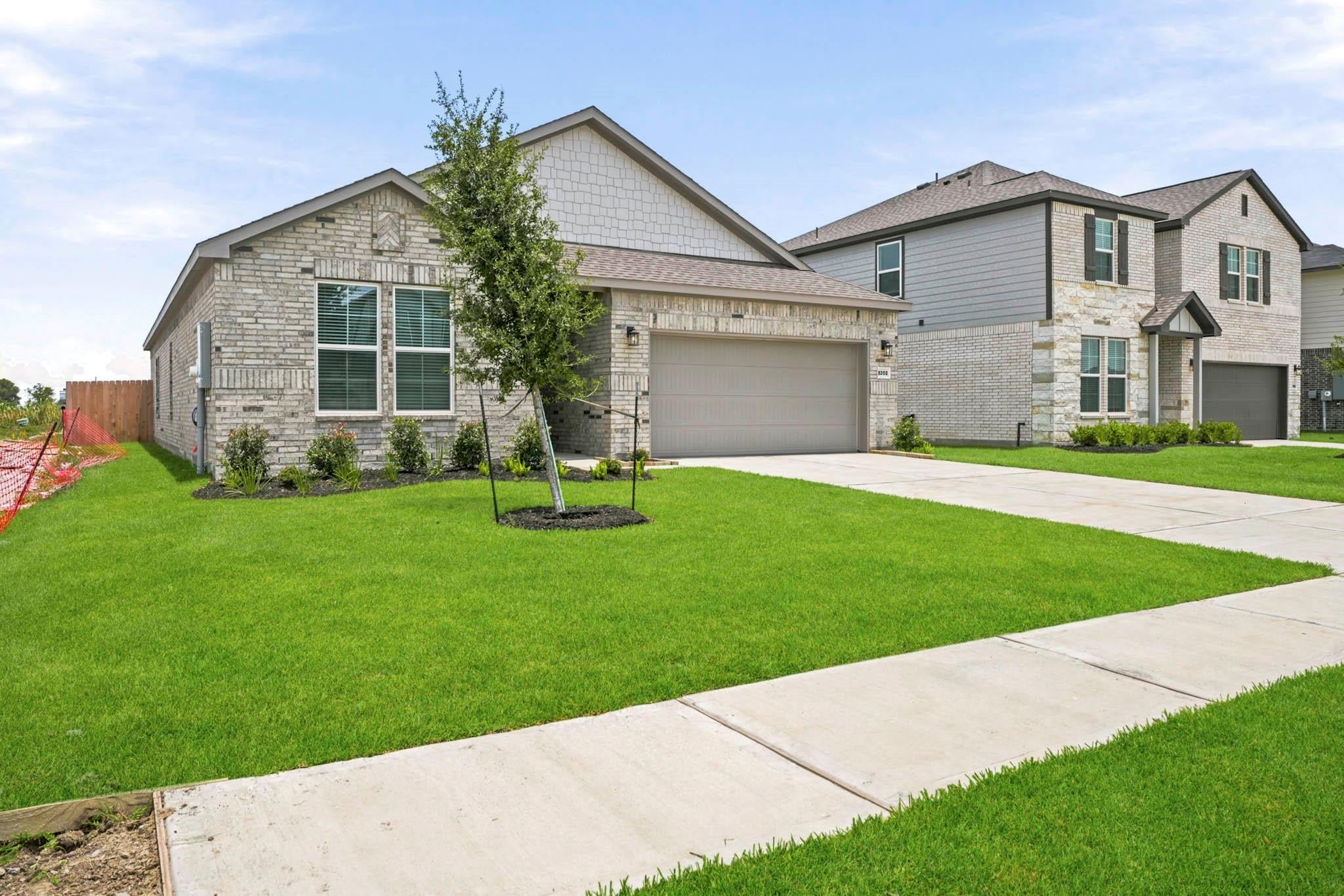 8202 Coral Dr, Texas City, TX 77591 photo