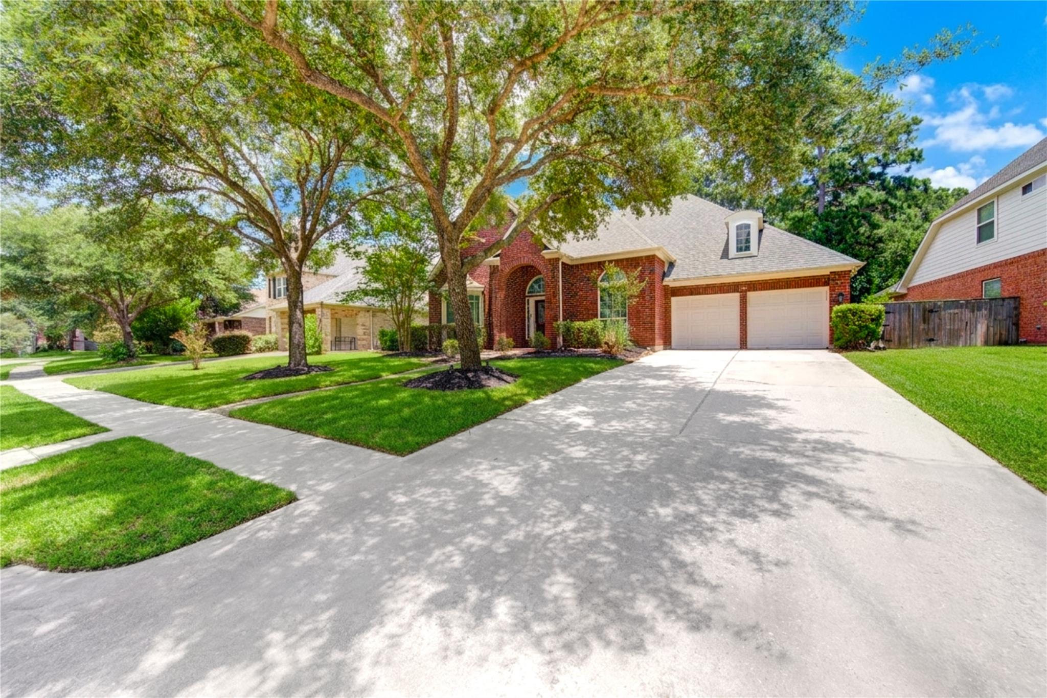 14514 Mist Creek Ln, Humble, TX 77396 photo