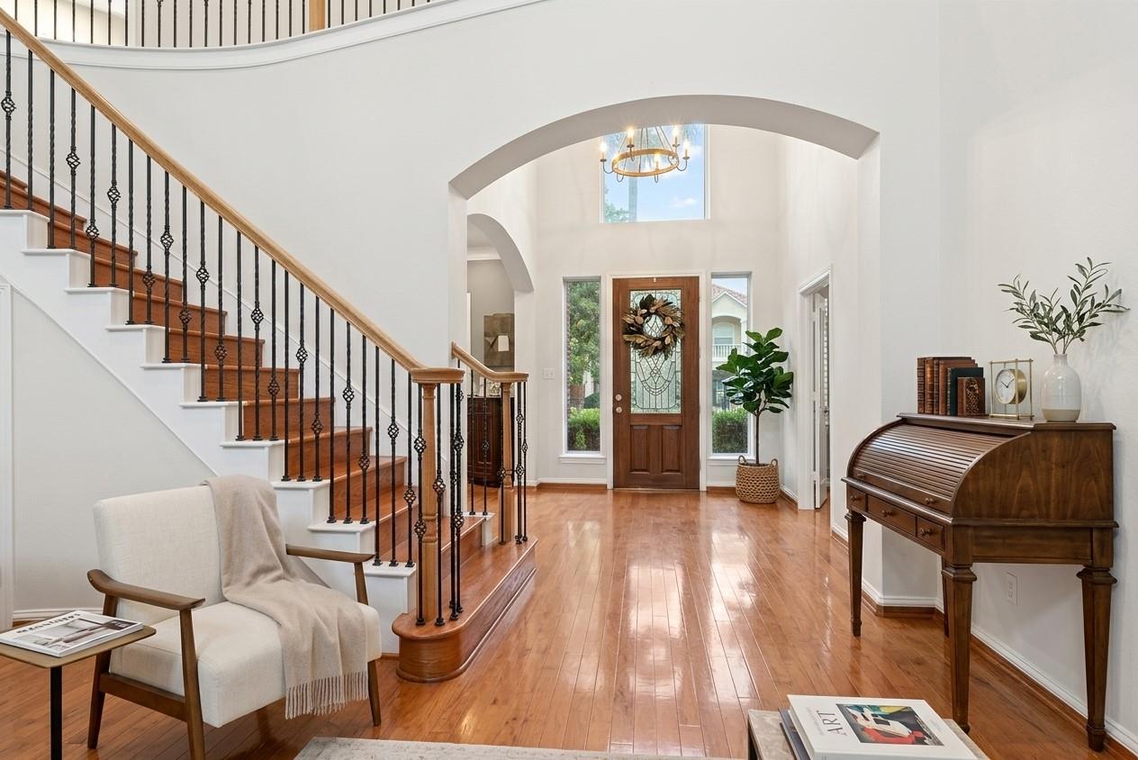 5349 Valley Verde St, Houston, TX 77056 photo