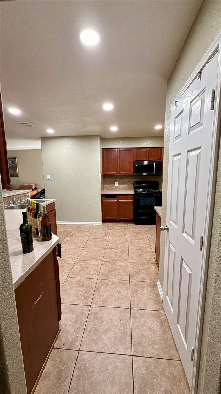 1315 Newsome Glenn Dr, Houston, TX 77090 photo