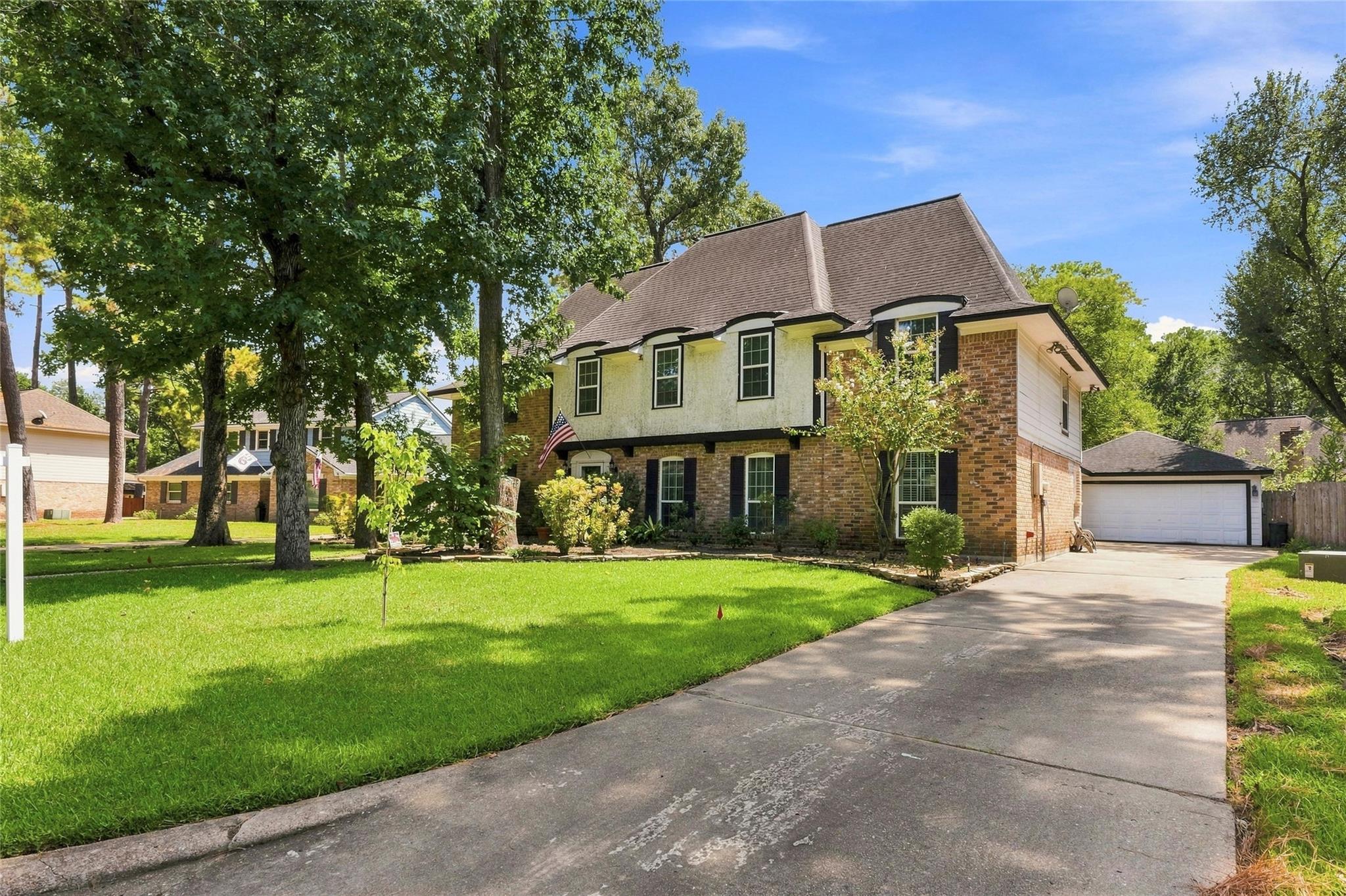 5307 Graystone Ln, Houston, TX 77069