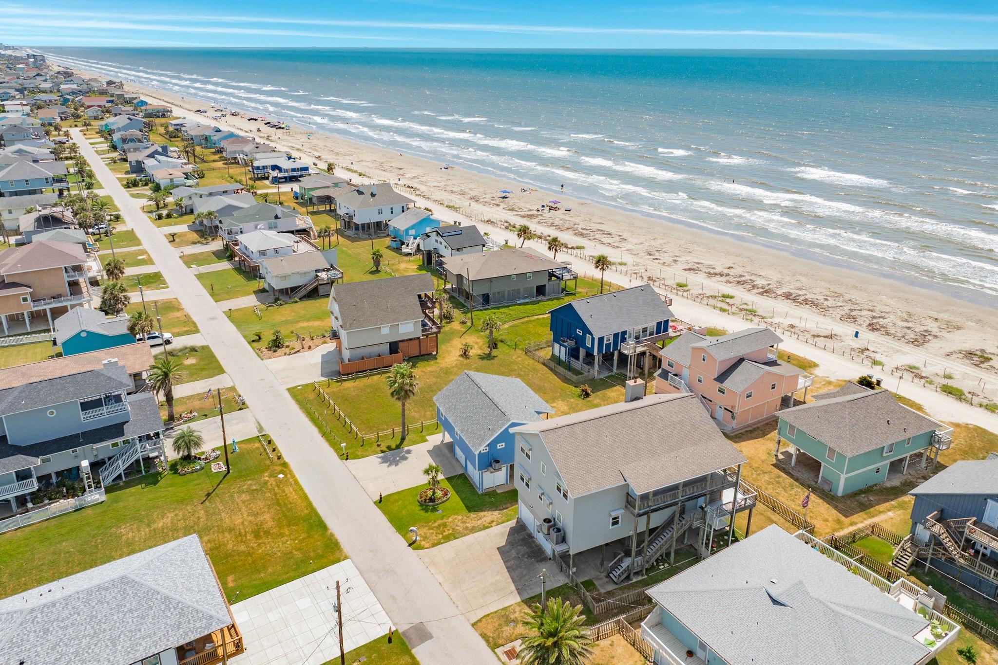 13037 John Reynolds Rd, Galveston, TX 77554 photo