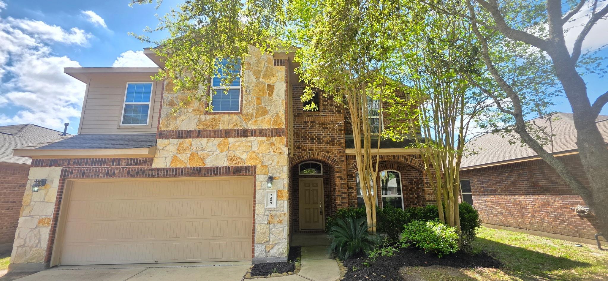 3209 Featherwood Ln, Dickinson, TX 77539 photo