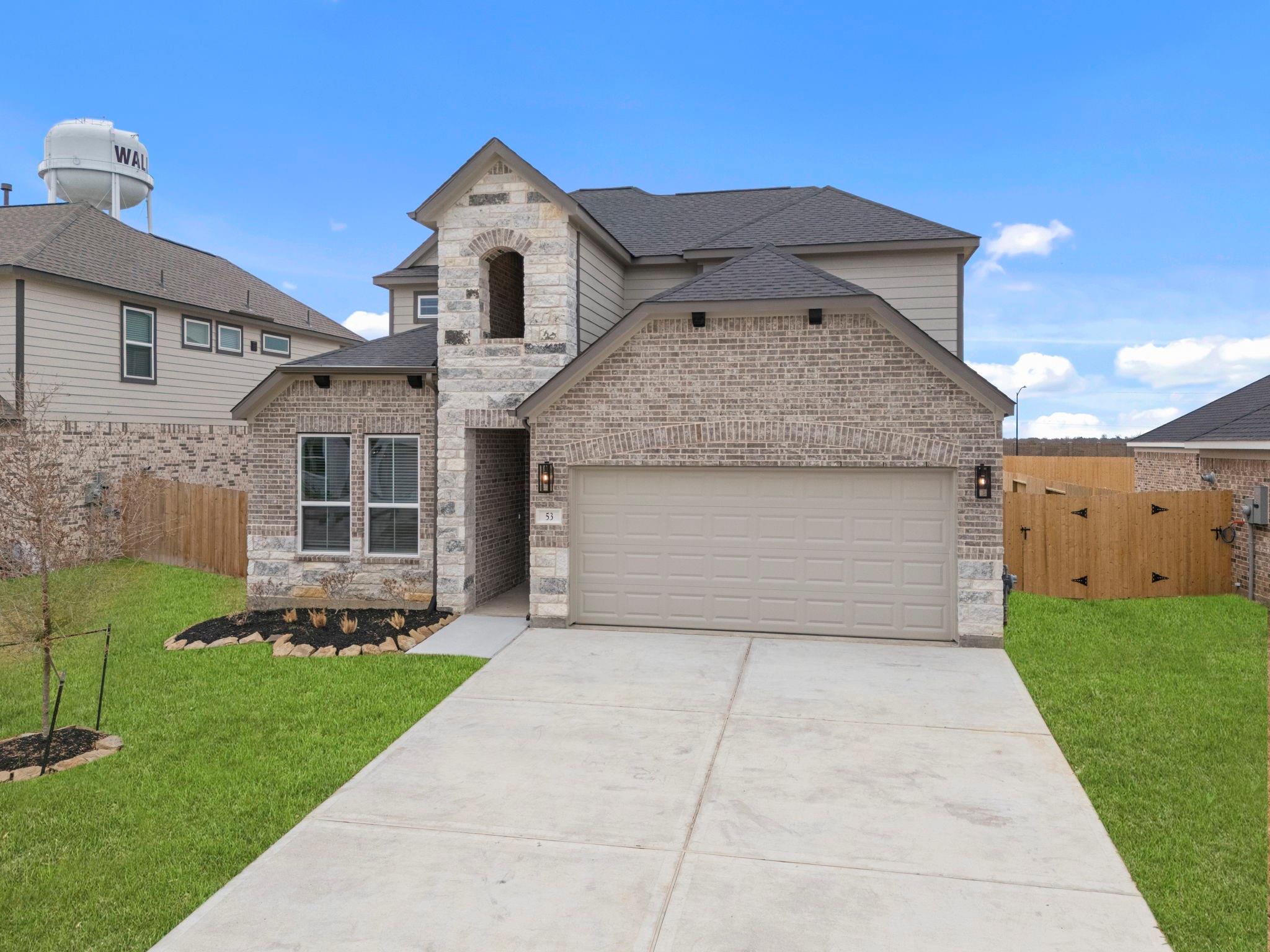1731 Pecan Woods Ln, Conroe, TX 77301