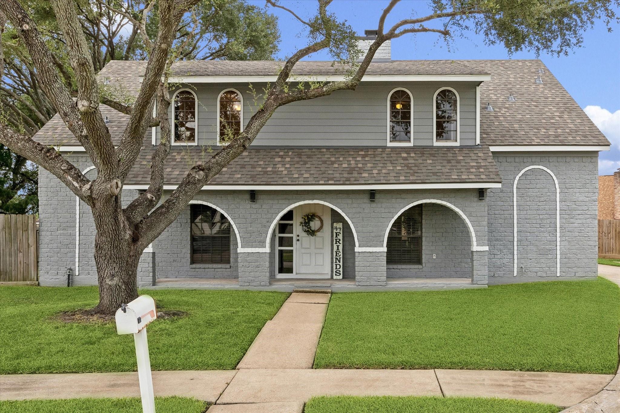 10715 Sageglow Dr, Houston, TX 77089
