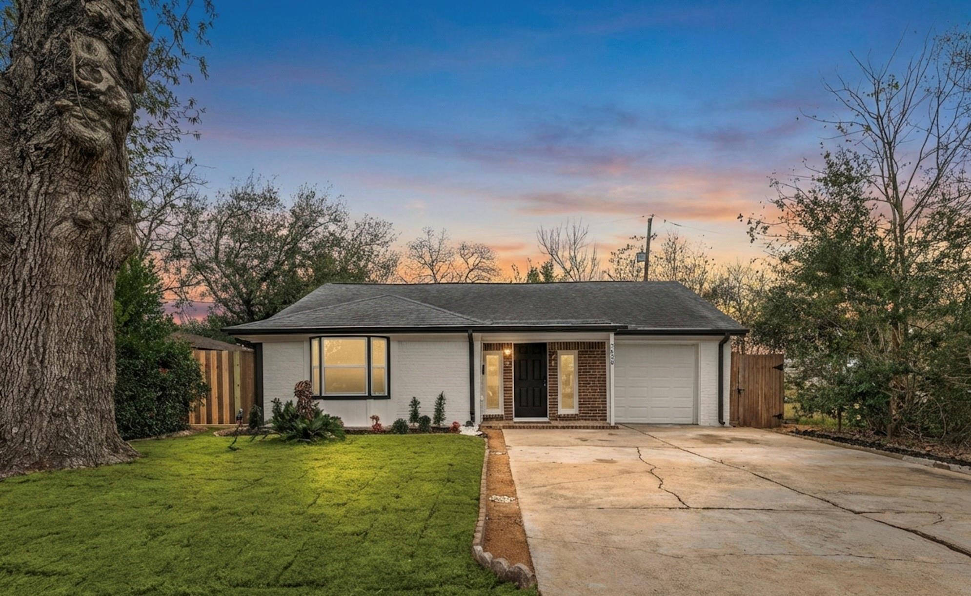 7630 Lady St, Houston, TX 77021