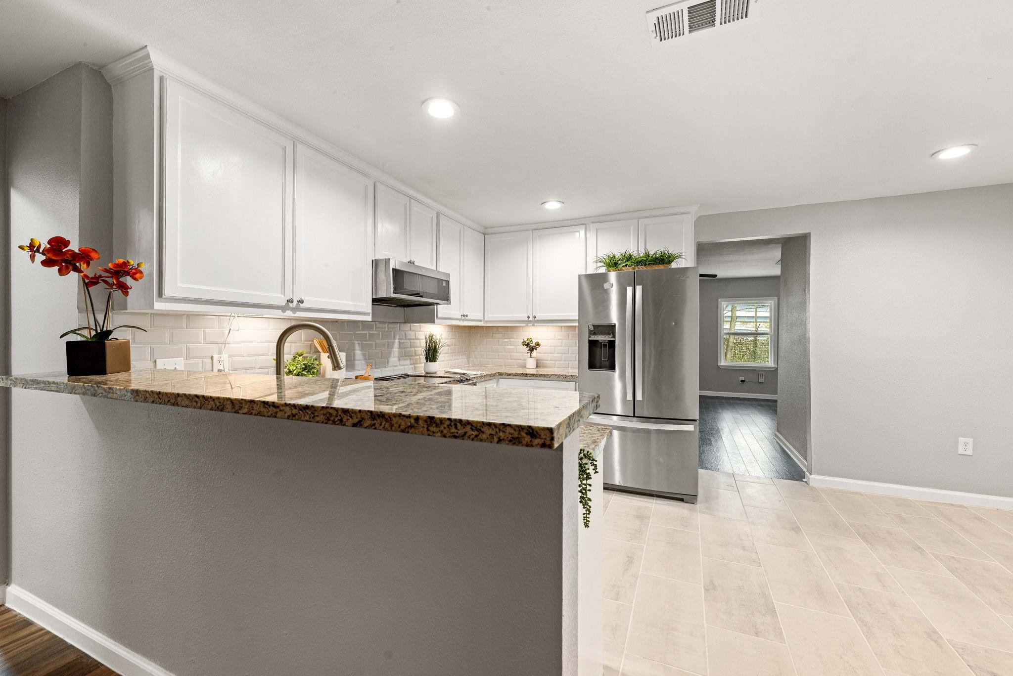 7630 Lady St, Houston, TX 77021 photo