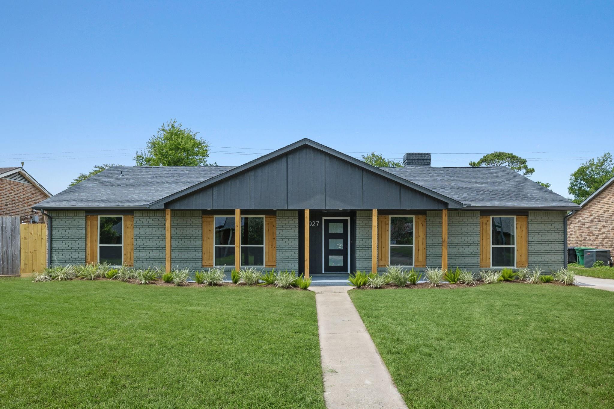 5927 Beaudry Dr, Houston, TX 77035 photo