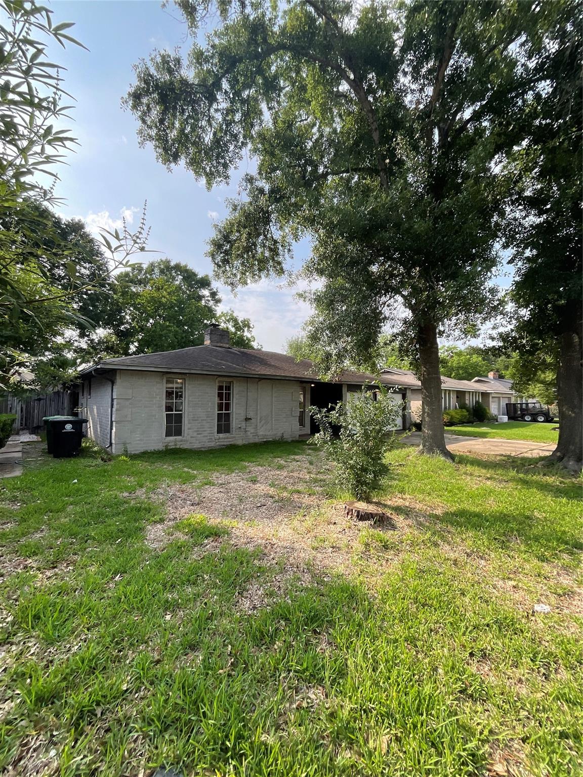 11710 Chadbrook Ln, Houston, TX 77099 photo