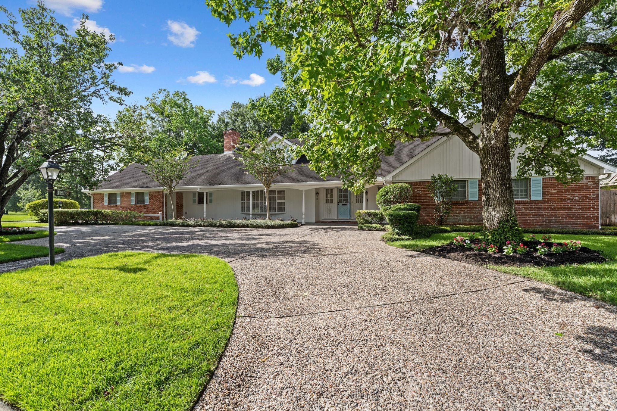 1603 Bethlehem St, Houston, TX 77018 photo