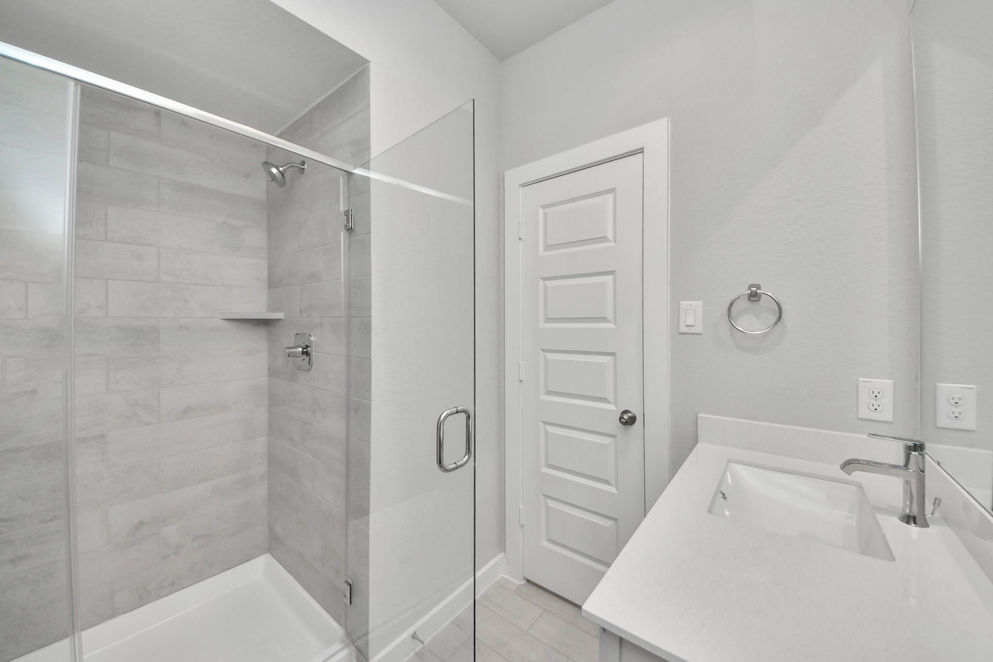 11811 Royal Willow Ln, Houston, TX 77066 photo