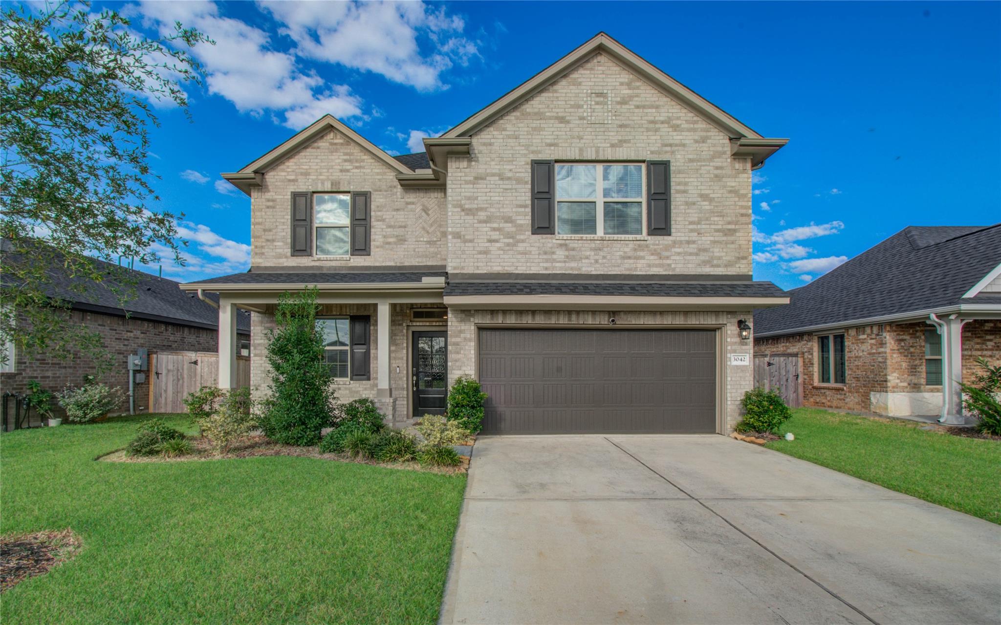 3042 Daw Boardwalk Dr, La Porte, TX 77571 photo