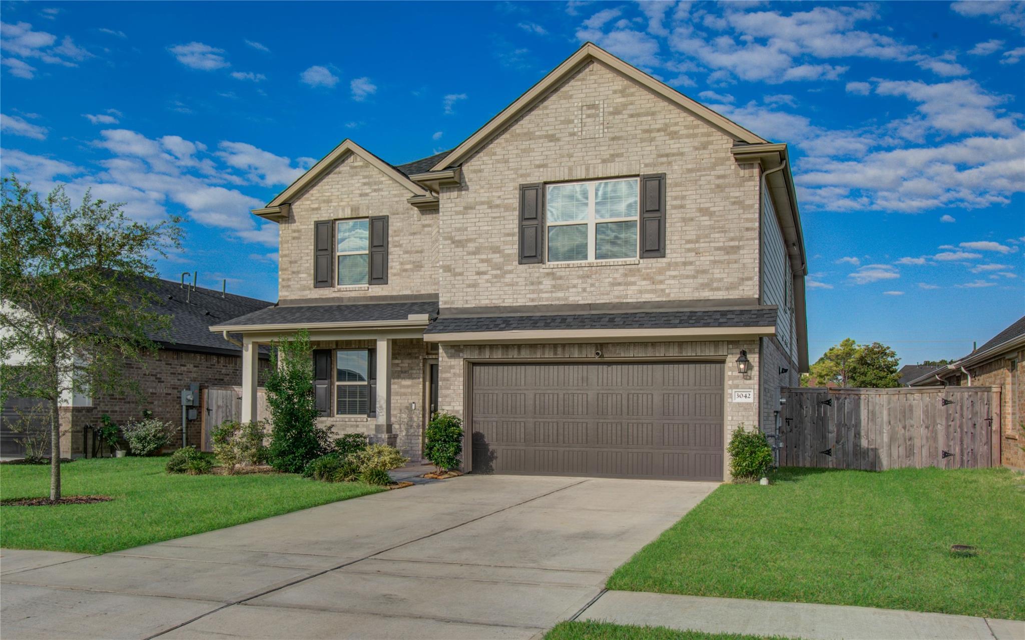 3042 Daw Boardwalk Dr, La Porte, TX 77571 photo