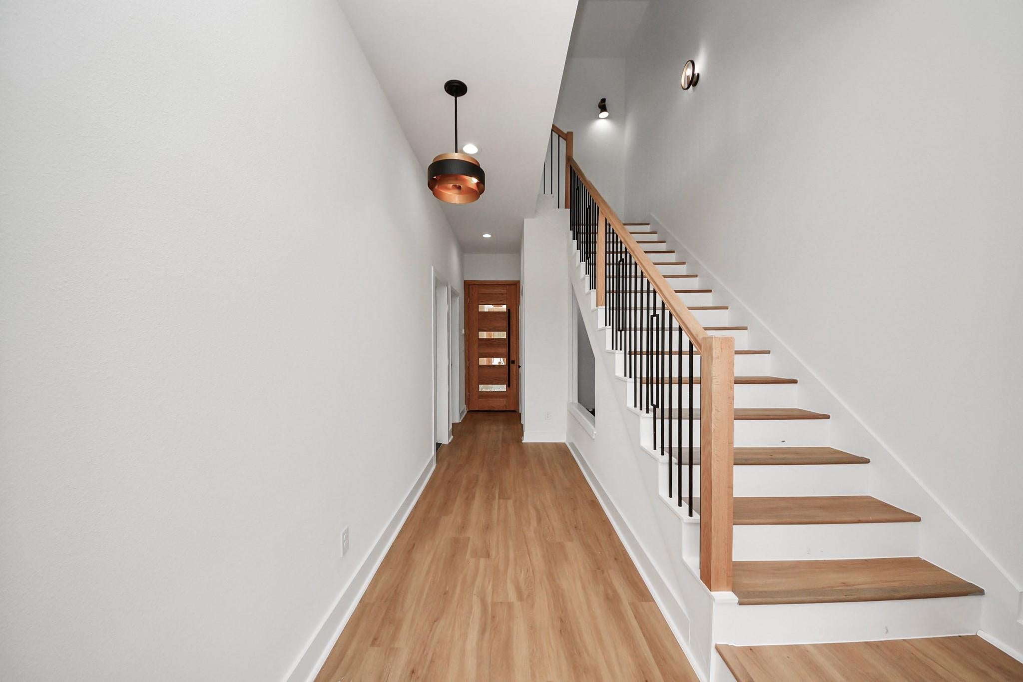 9022 Ferdinand St, Houston, TX 77051 photo