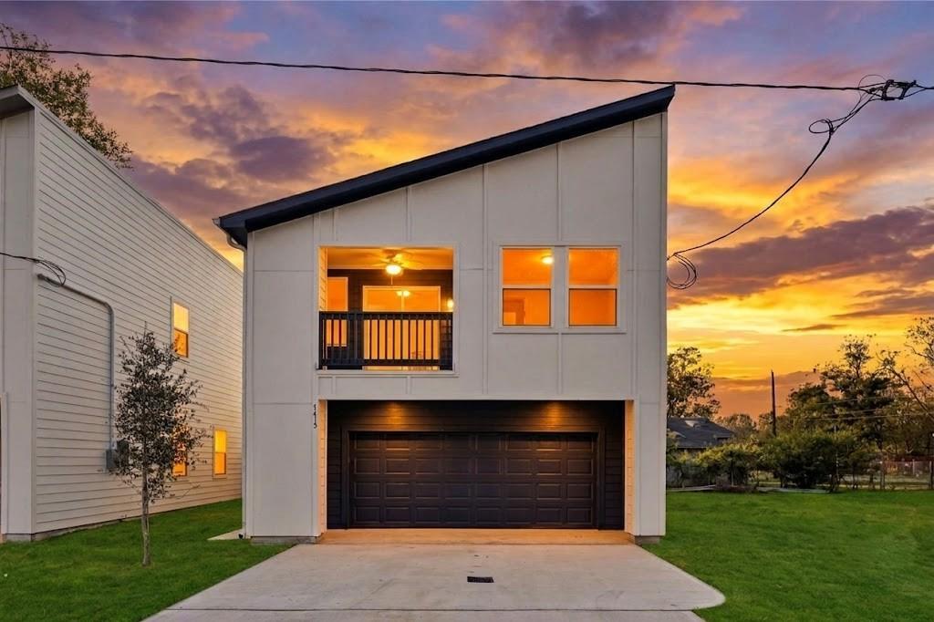 7415 Easter St, Houston, TX 77088