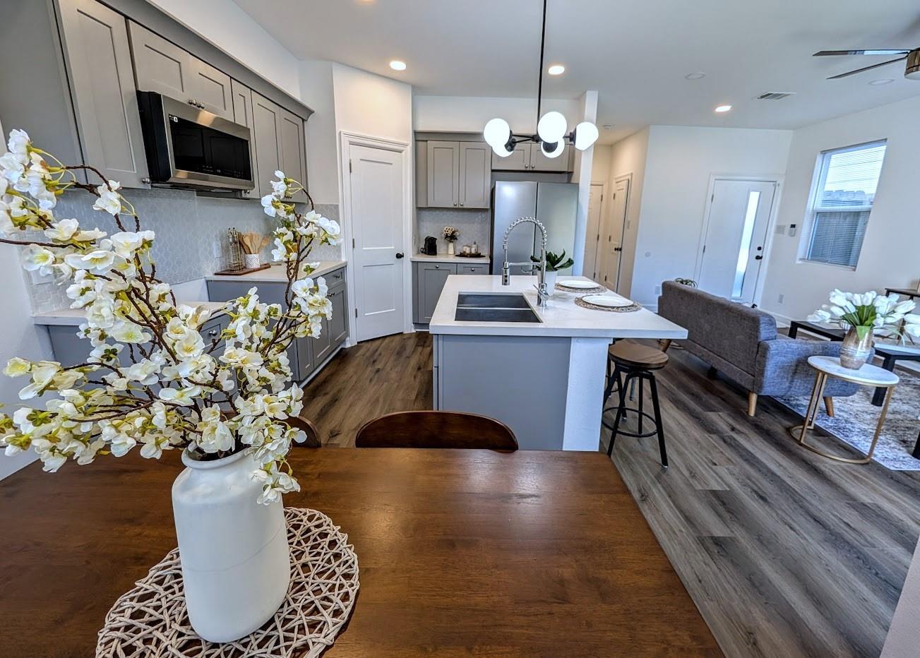 7415 Easter St, Houston, TX 77088 photo