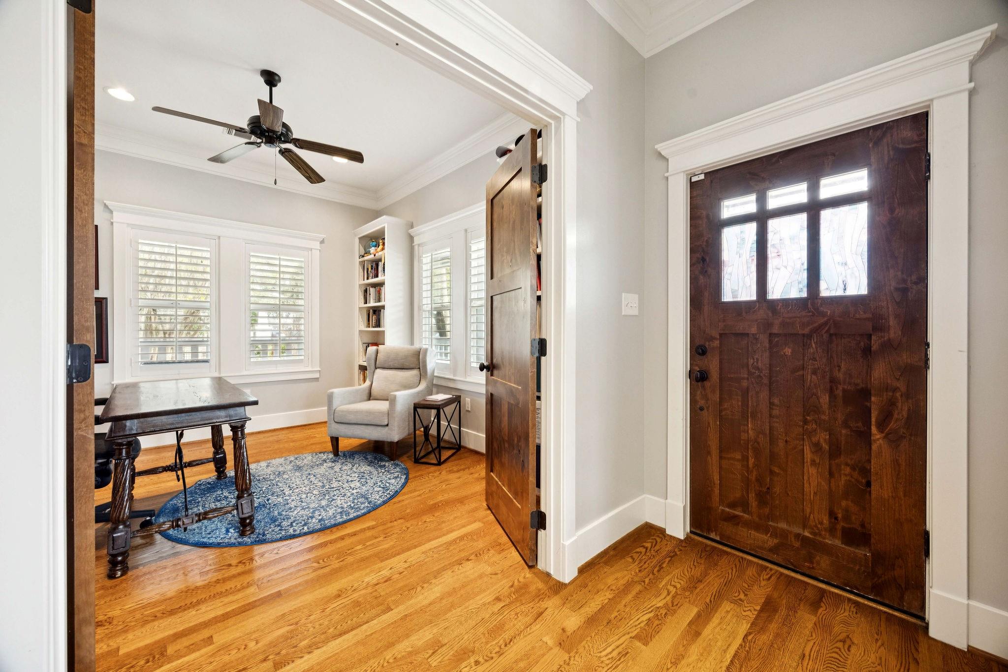 611 Cordell St, Houston, TX 77009 photo