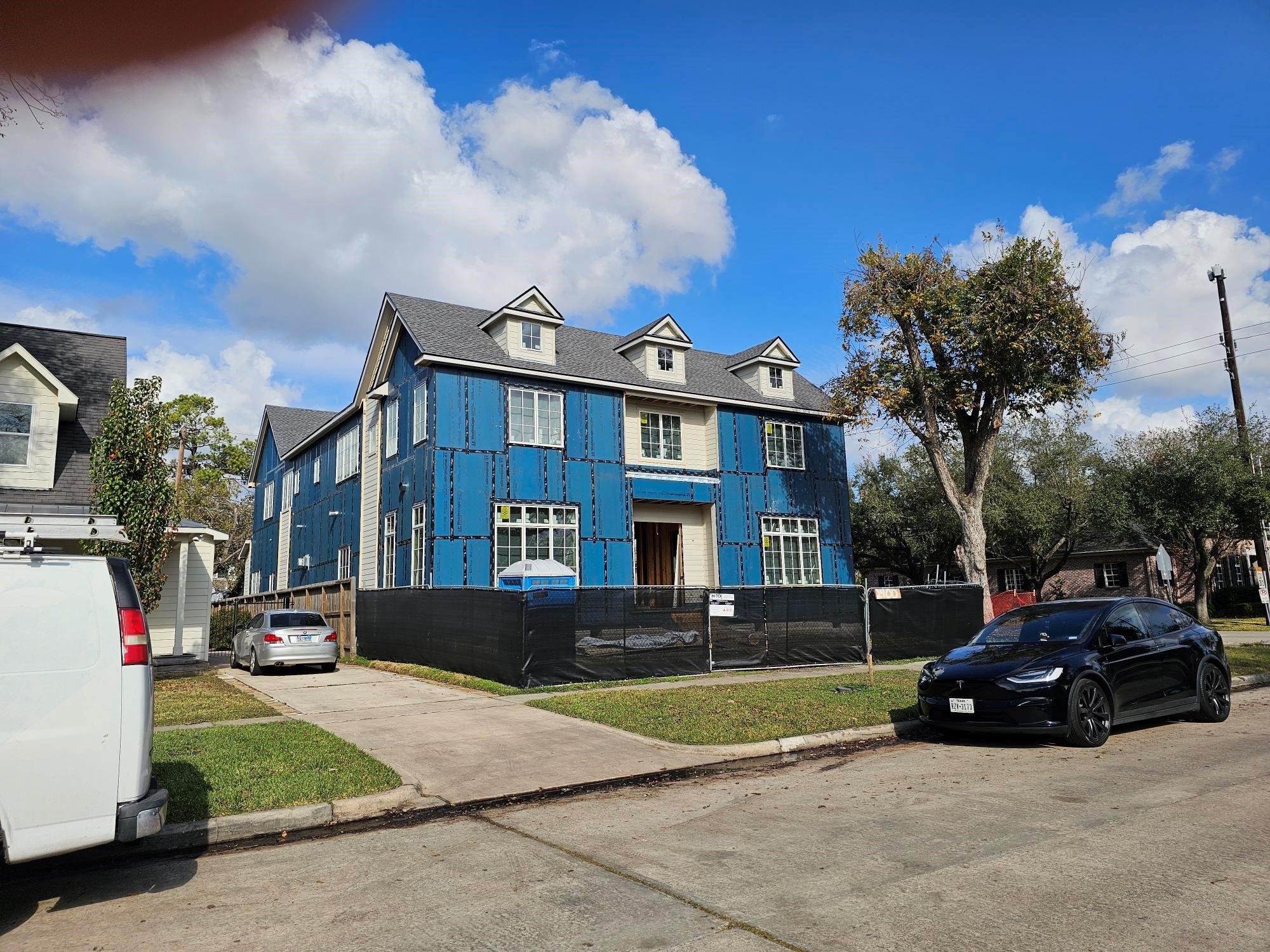 2400 Swift Blvd, Houston, TX 77030
