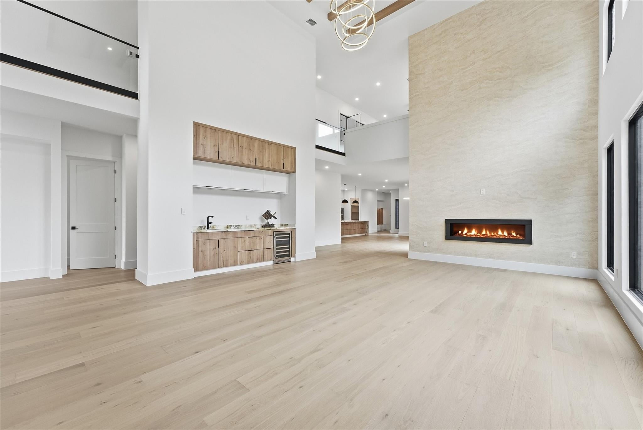 519 W 30 St, Houston, TX 77018 photo