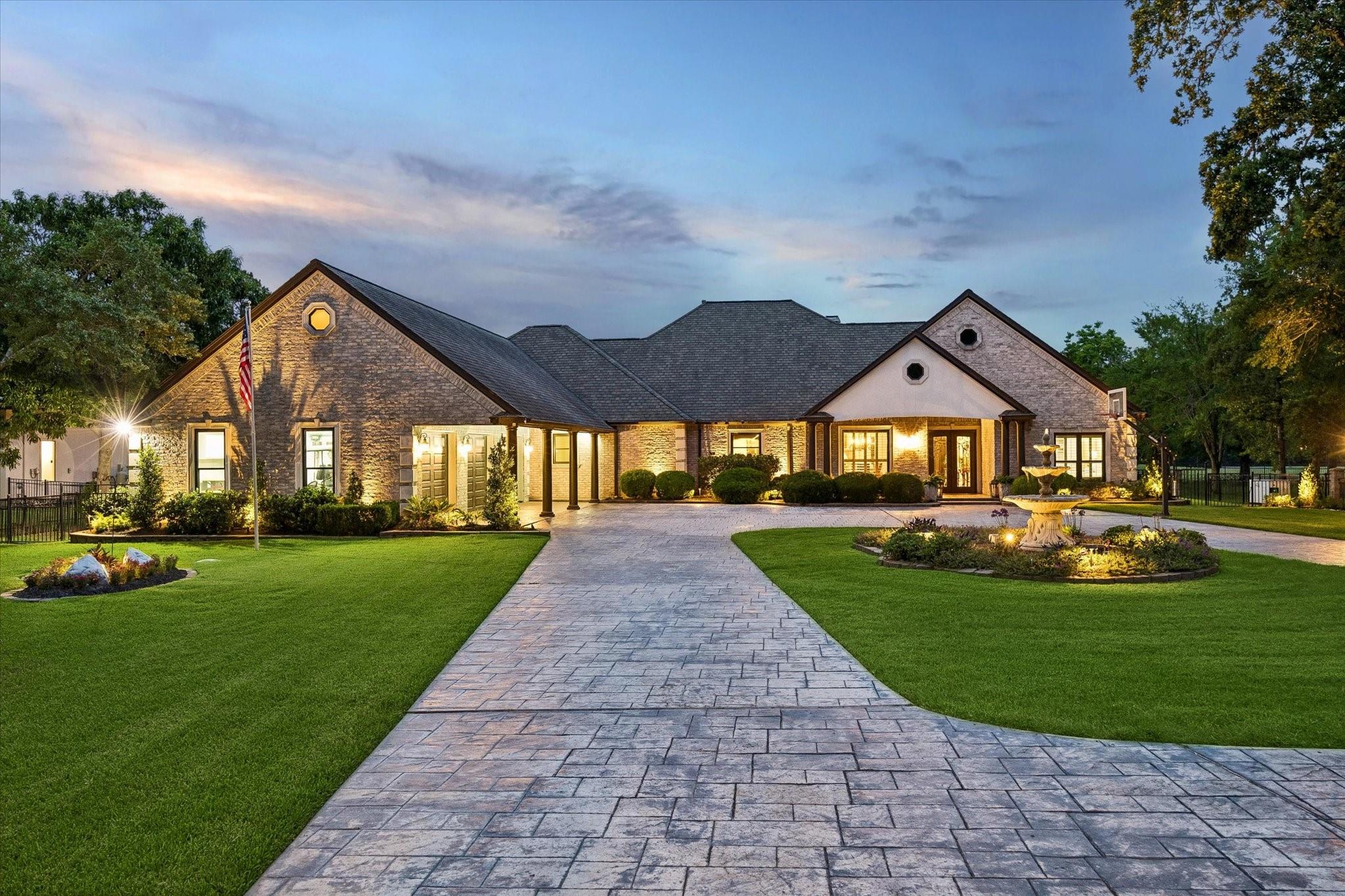 9426 Deer Path Ln, Magnolia, TX 77354 photo