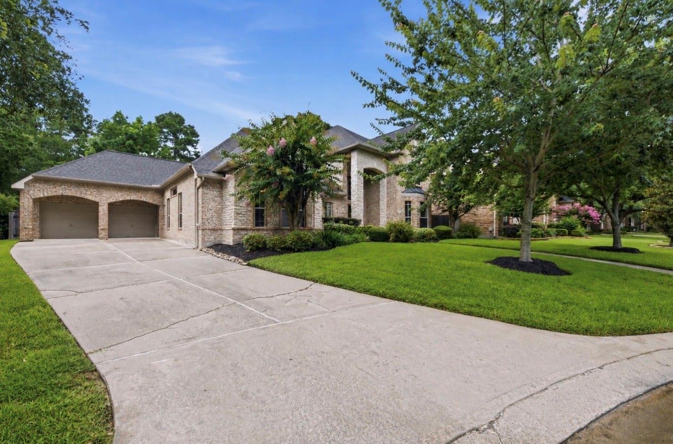 14 Bentley Park Ct, Houston, TX 77070 photo