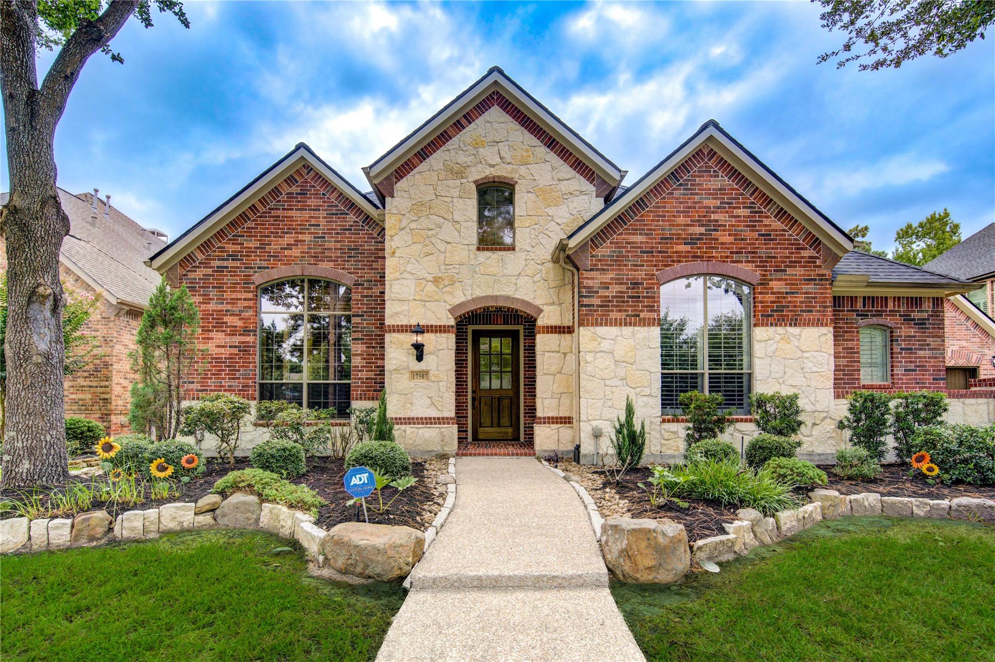 17507 Fisher Grove Ln, Humble, TX 77346 photo