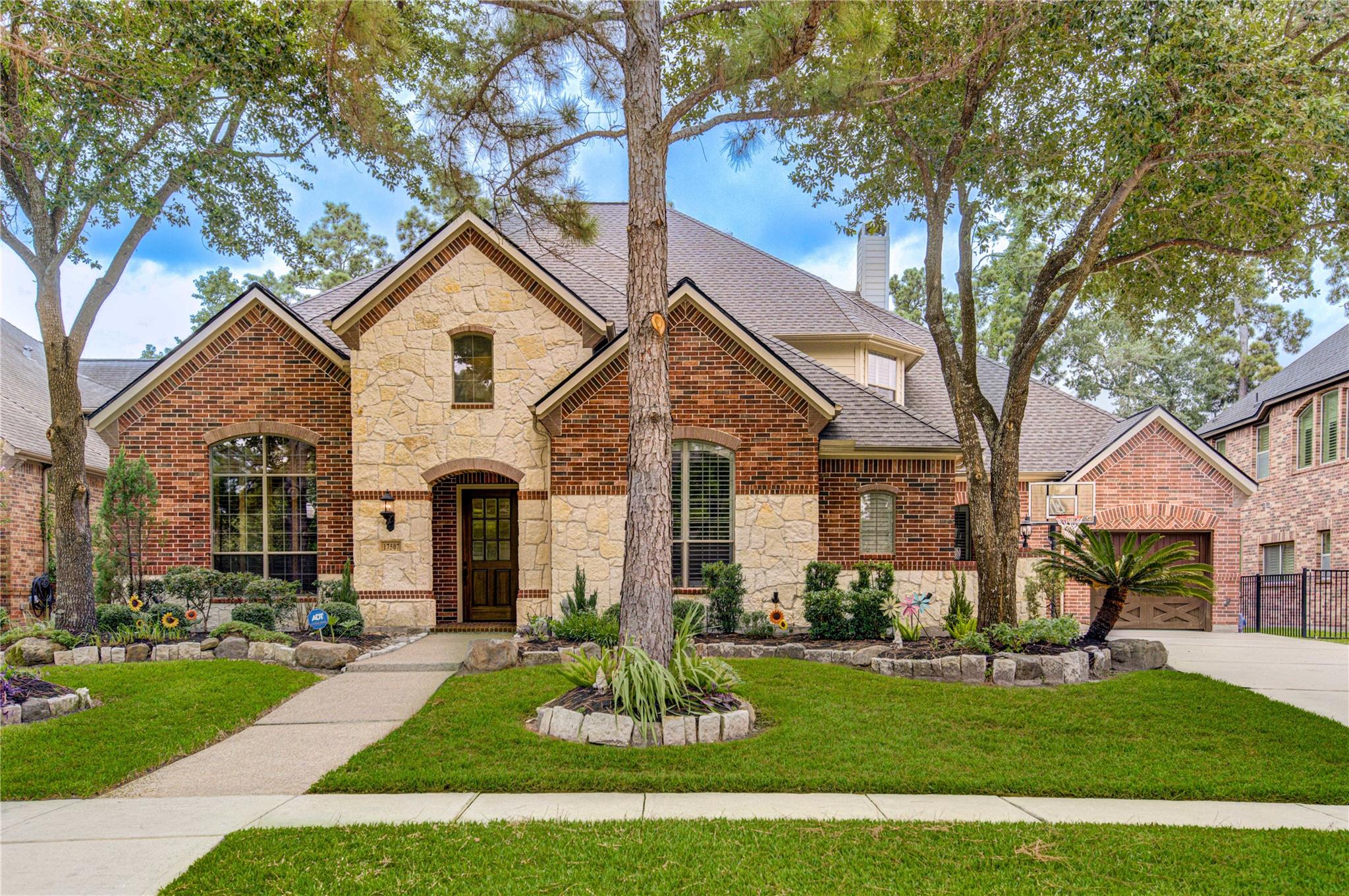 17507 Fisher Grove Ln, Humble, TX 77346