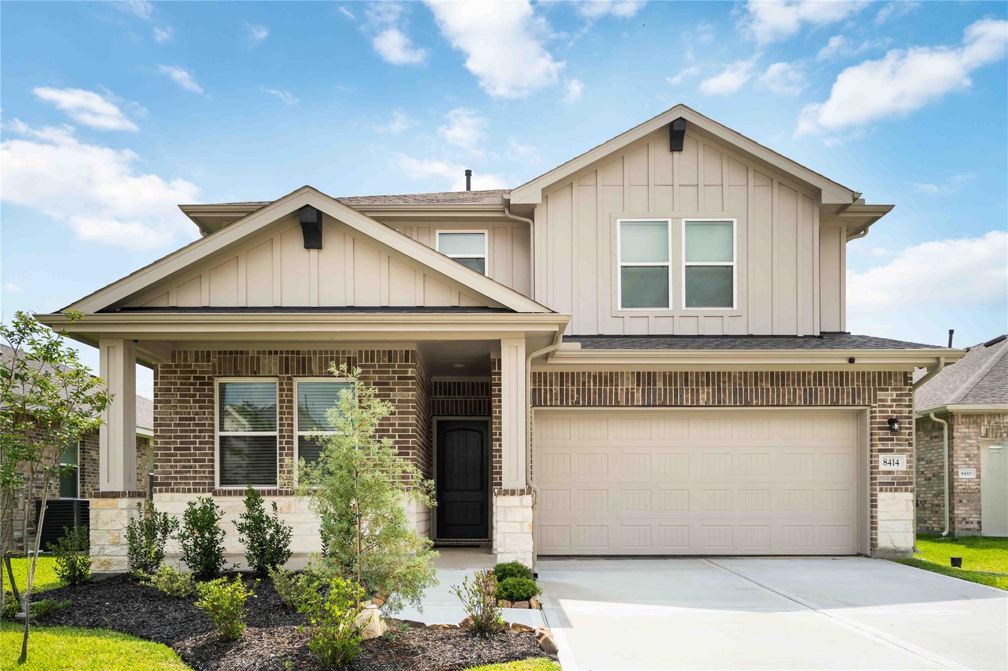 8414 Bay Ridge Cir, Baytown, TX 77523