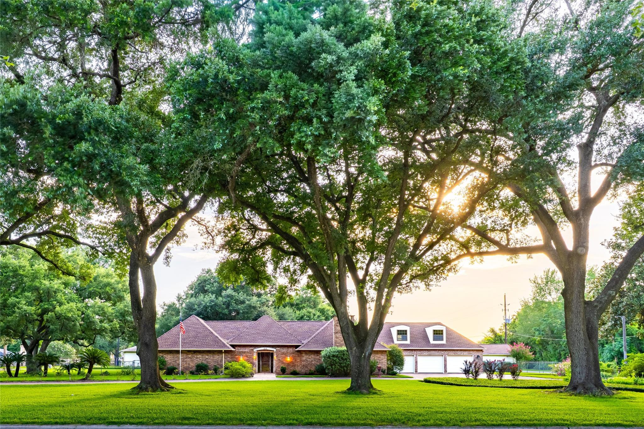 1715 Avenue D, Katy, TX 77493