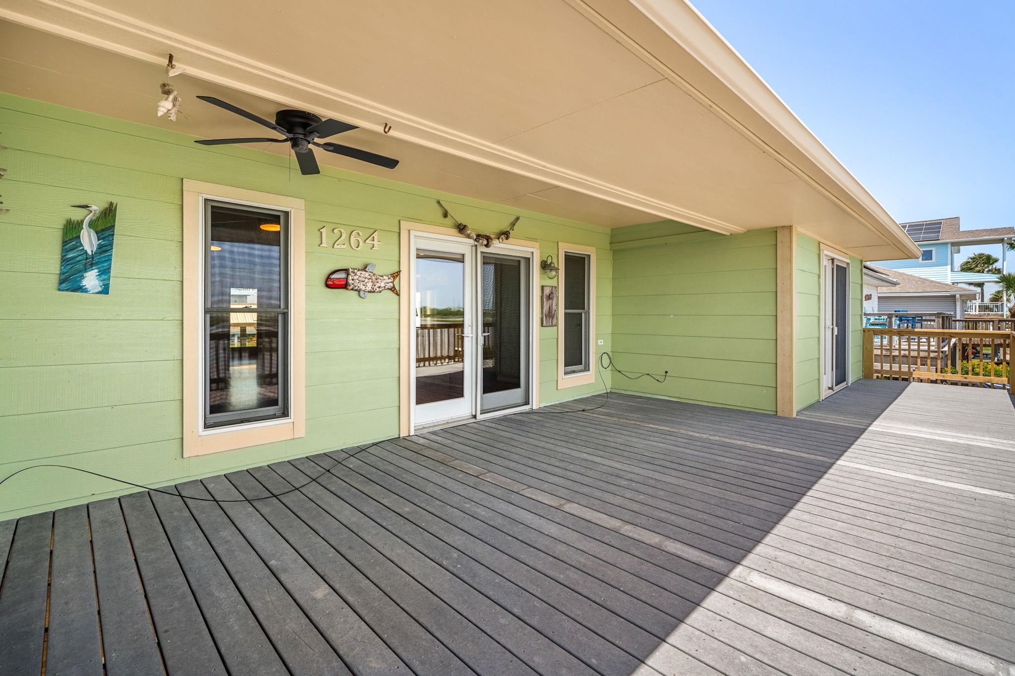 1264 Blue Heron St, Hitchcock, TX 77563 photo