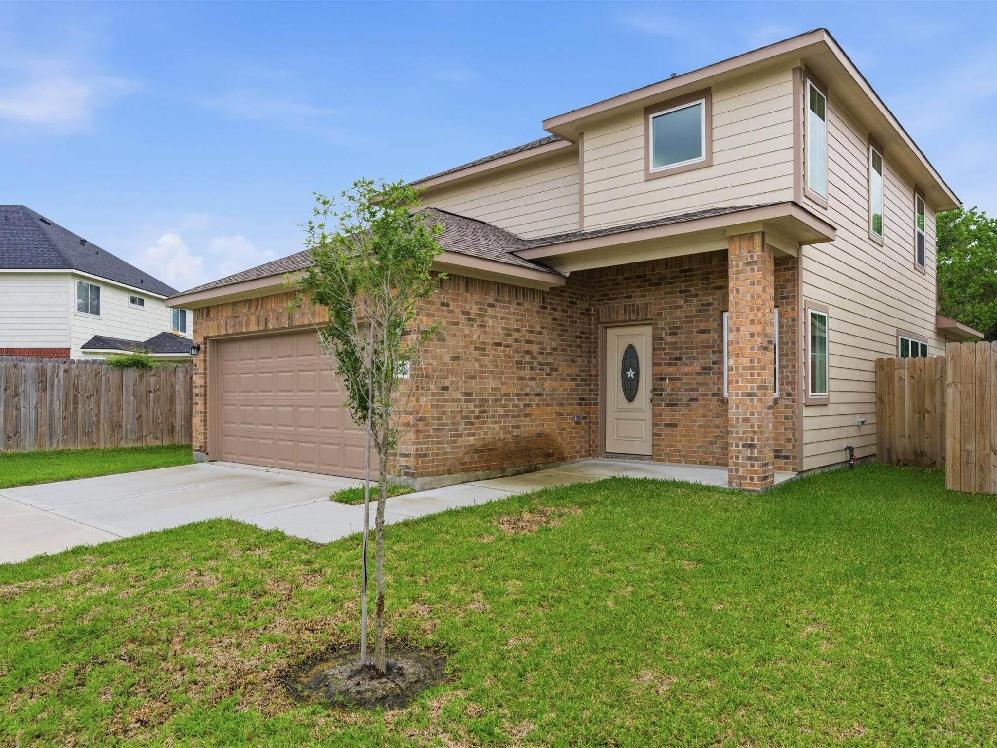 2803 Topiary Ln, Houston, TX 77014 photo