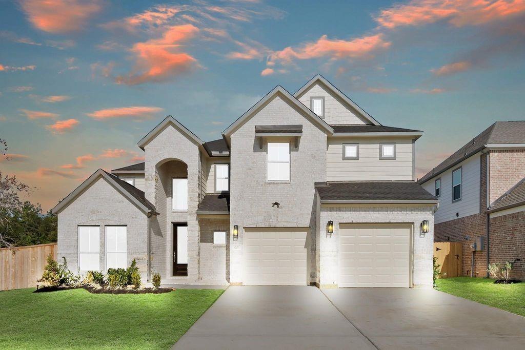 3235 Bushy Hawthorn Dr, Conroe, TX 77301