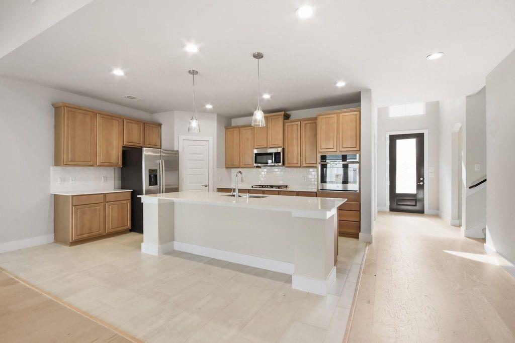 3235 Bushy Hawthorn Dr, Conroe, TX 77301 photo