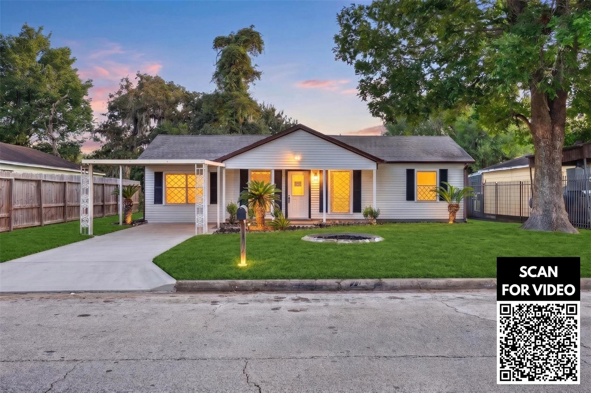 7315 Marilyn Ln, Houston, TX 77016