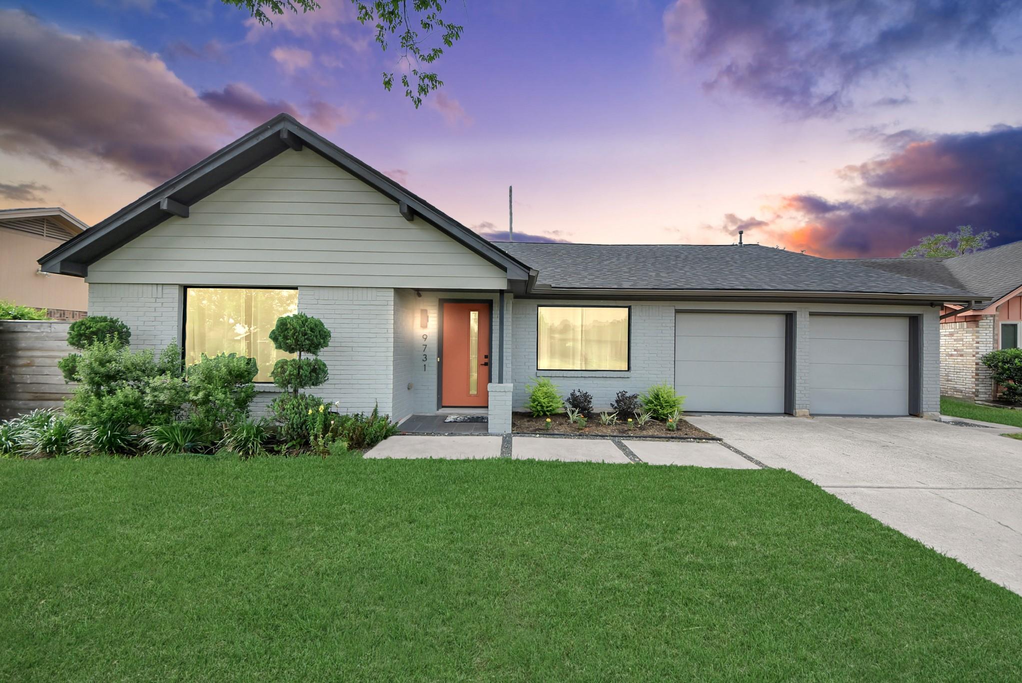 9731 Clanton St, Houston, TX 77080