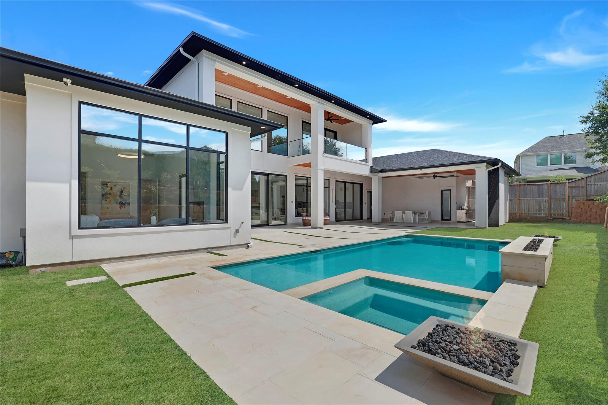 23107 Vista De Tres Lagos Dr, Spring, TX 77389 photo